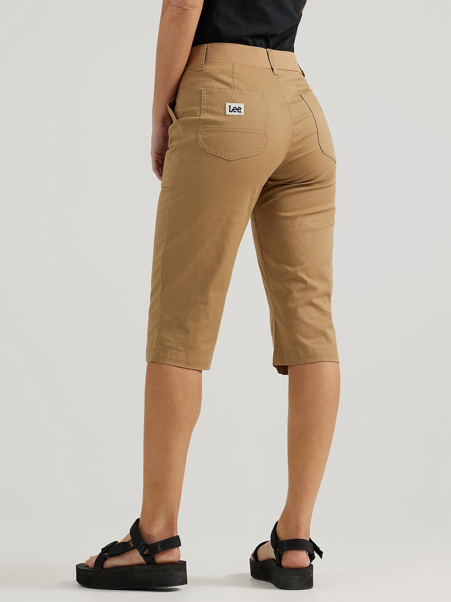 Women's Ultra Lux Comfort with Flex-to-Go Relaxed Fit Utility Skimmer | Women's Capris & Crops | Lee® Product Image