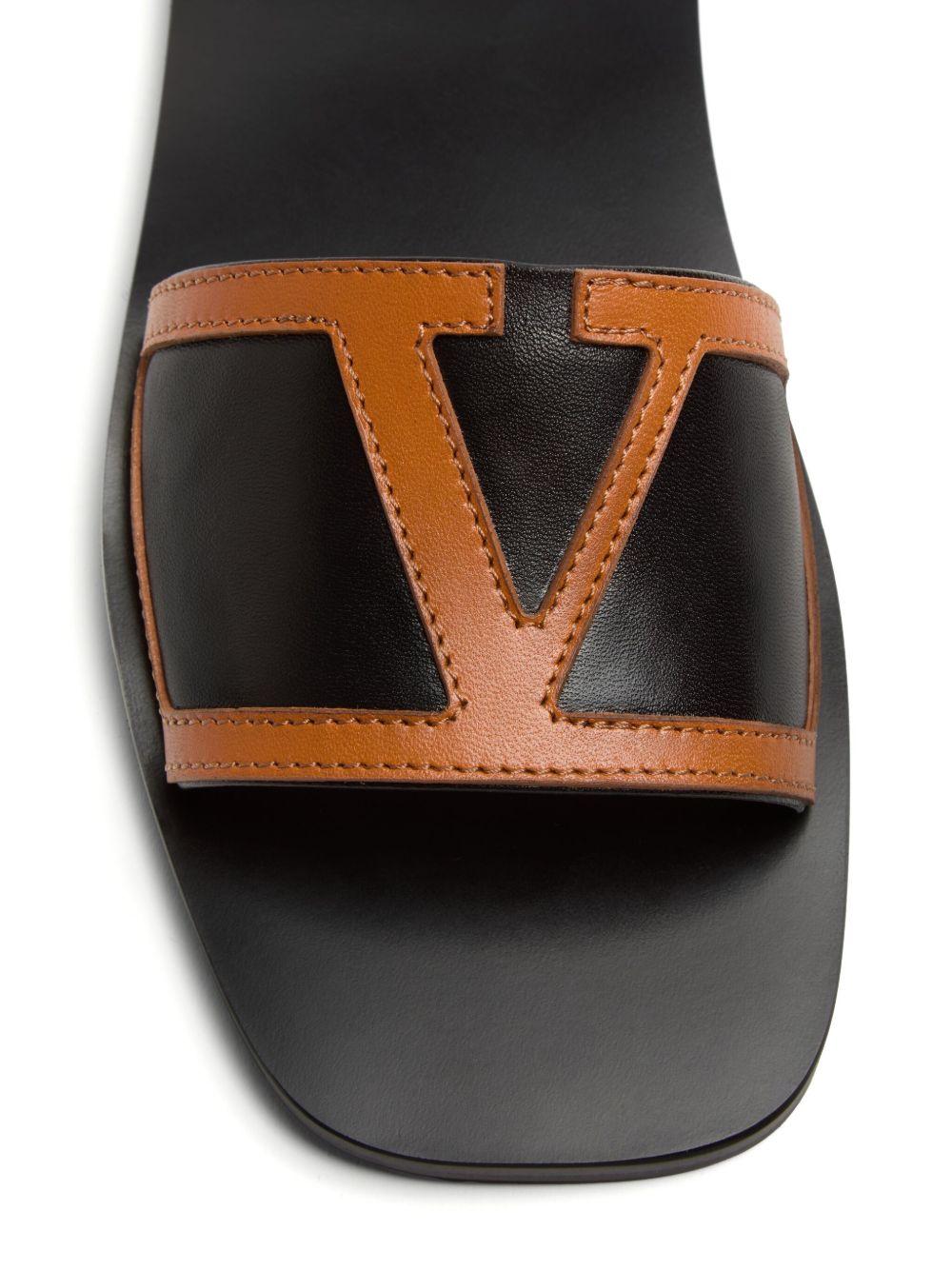 VALENTINO GARAVANI Viva Superstar Slide Sandal In Nappa Leather In Black Product Image