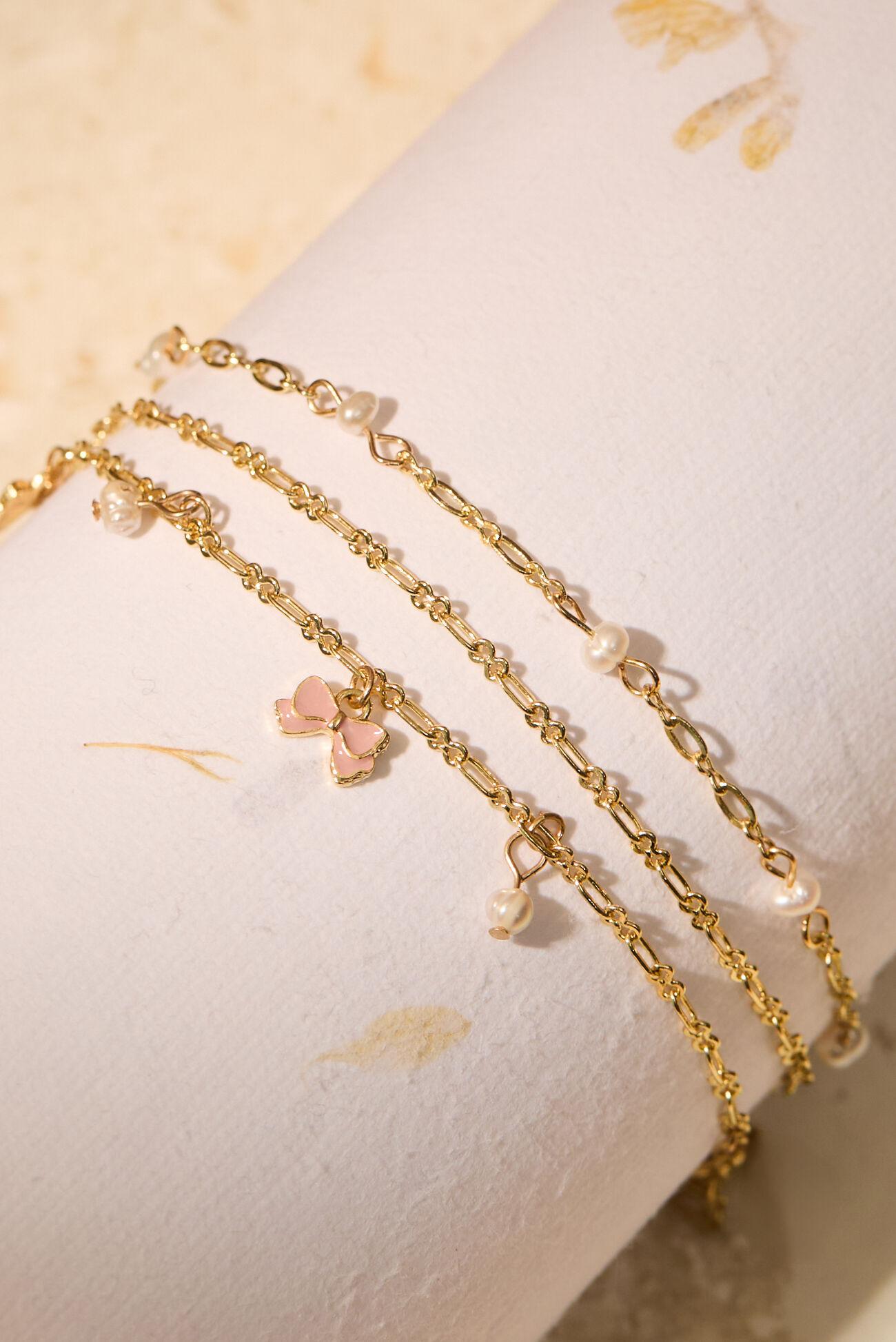 Dainty Pearl Bow Bracelet Set Product Image