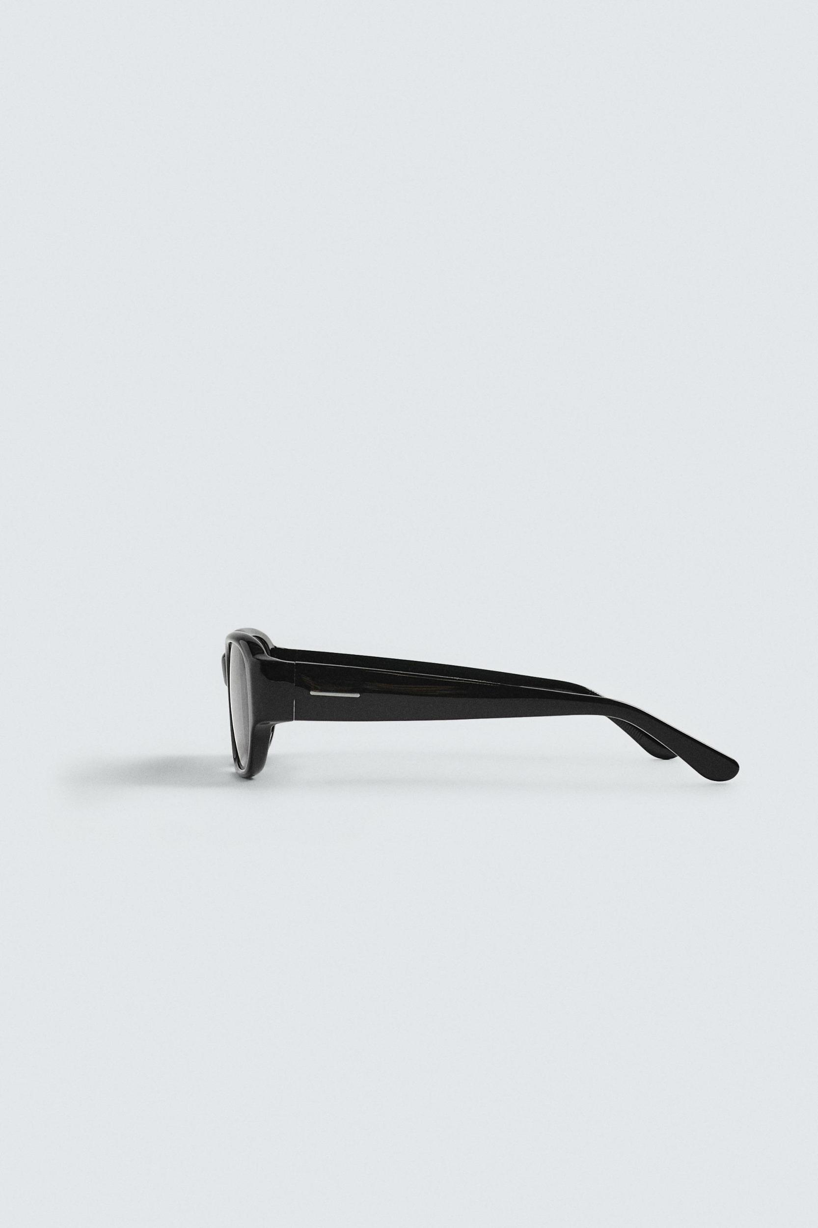 RECTANGULAR SUNGLASSES Product Image