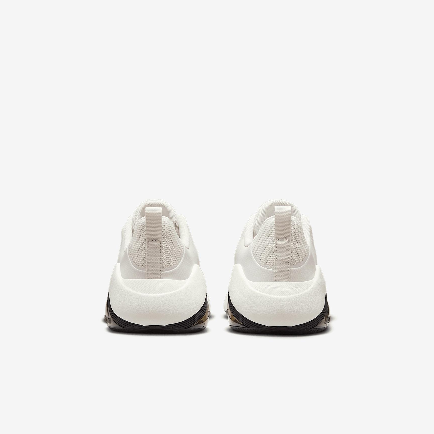 Nike Bella 7 Women's Workout Shoes Product Image