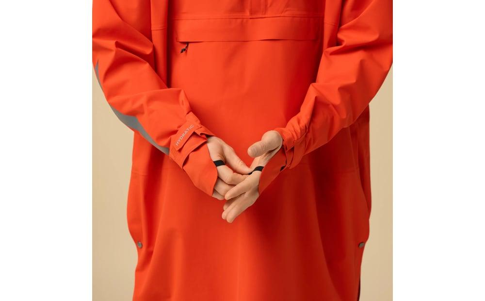 Hoja Rain Fox Poncho Product Image