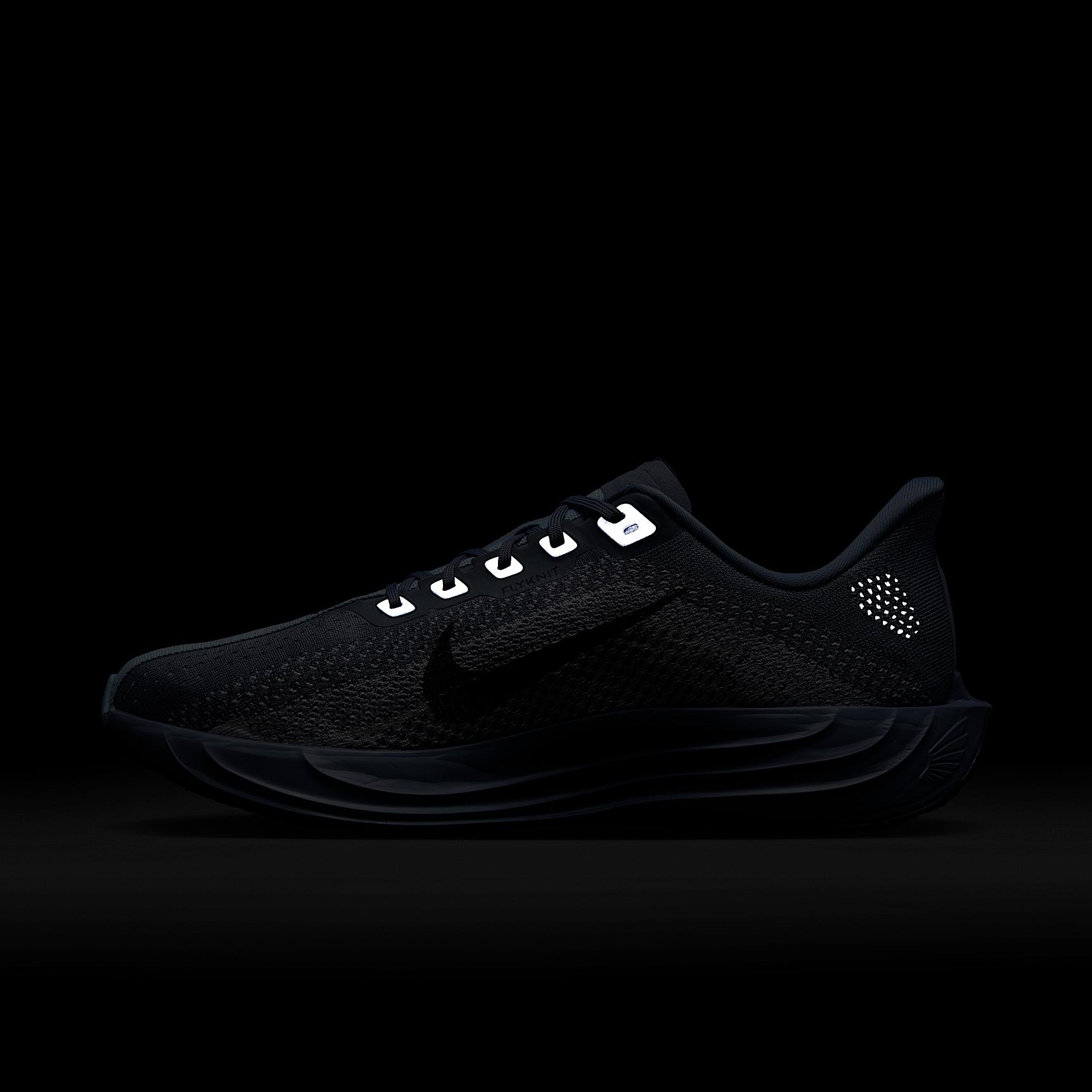 Nike Men's Pegasus Plus Road Running Shoes Product Image