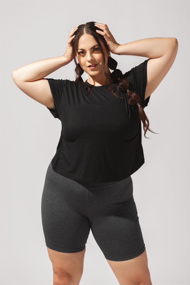 The Perfect Tee - Black Product Image