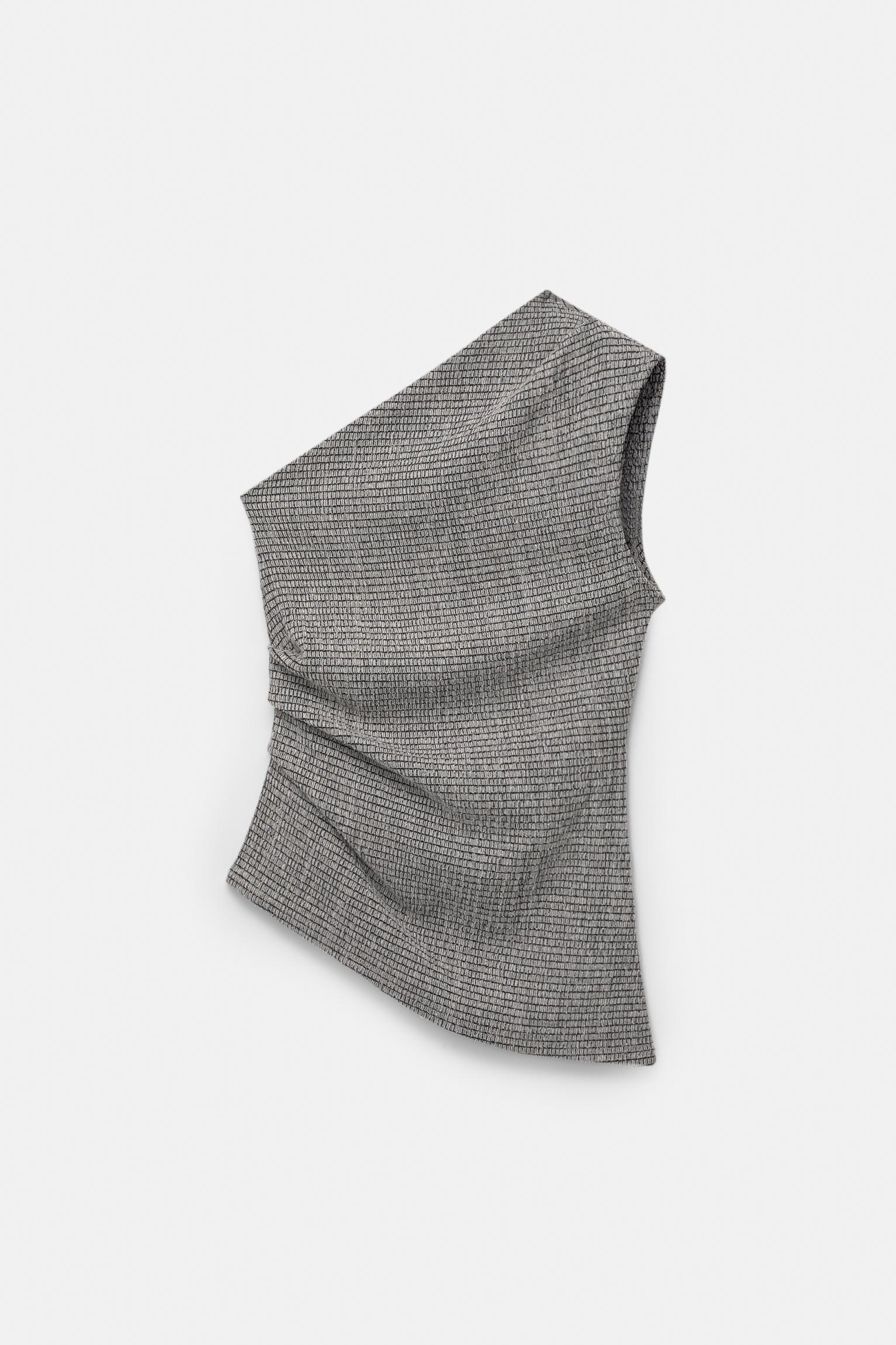 Textured asymmetric top Product Image