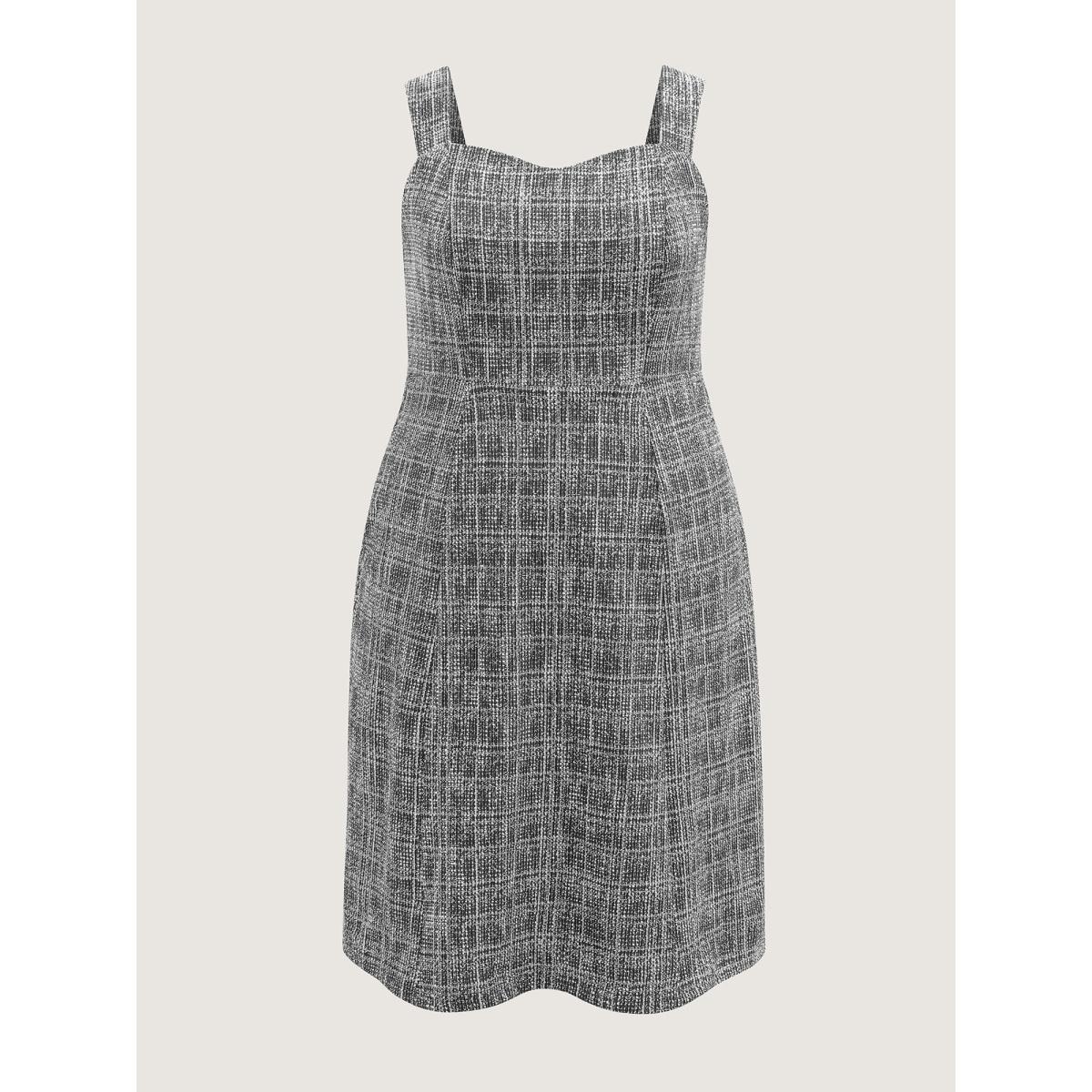 Plus Size Tweed Sweetheart Neck Cinched-Waist Midi Dress Black Women Office Texture Non Sleeveless Curvy BloomChic 28/5X Product Image