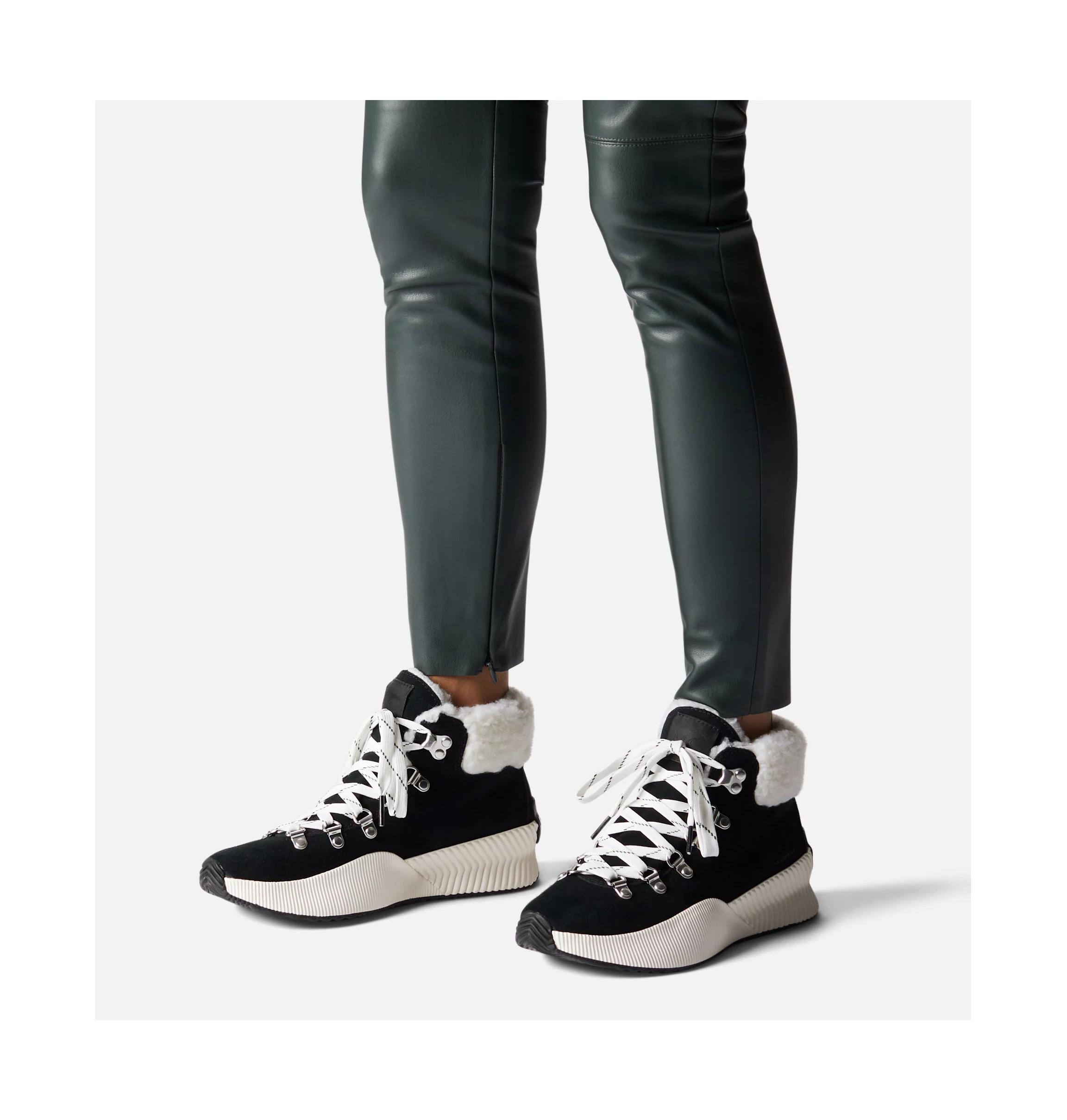 Women's Out N About™ III Conquest Boot Product Image