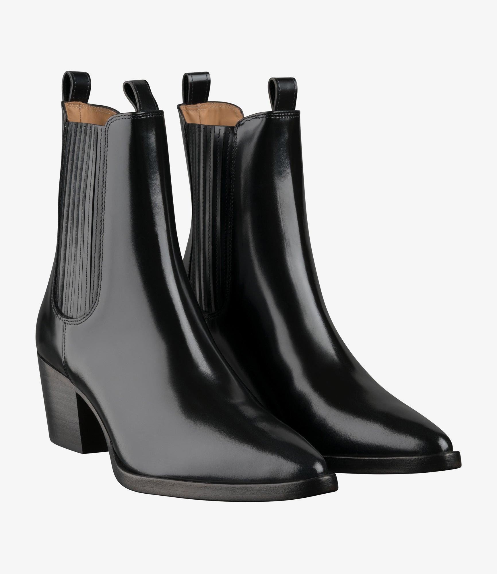 Debbie Santiago boots Female Product Image