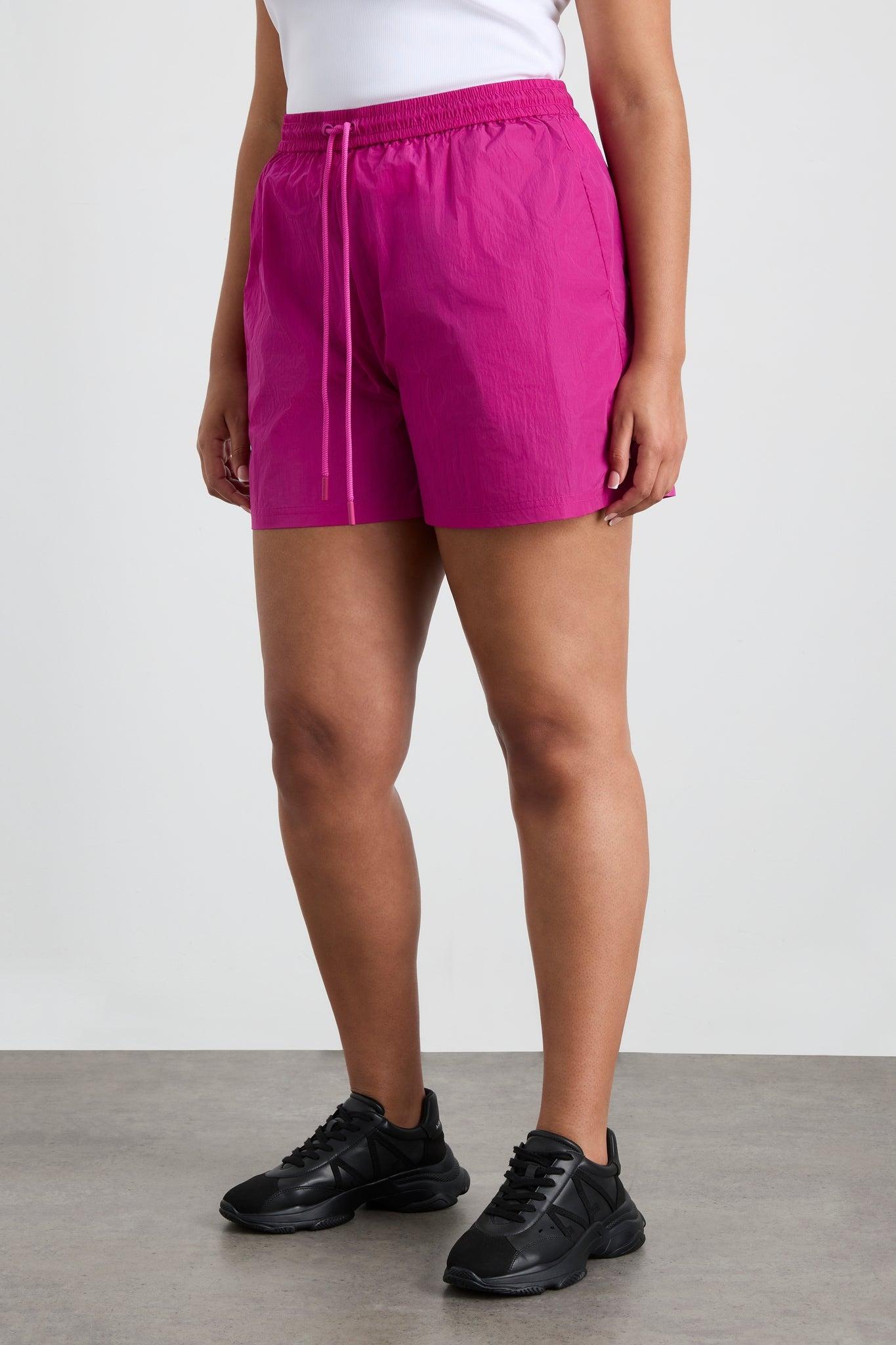 Elasticated Spray Short 642 Product Image