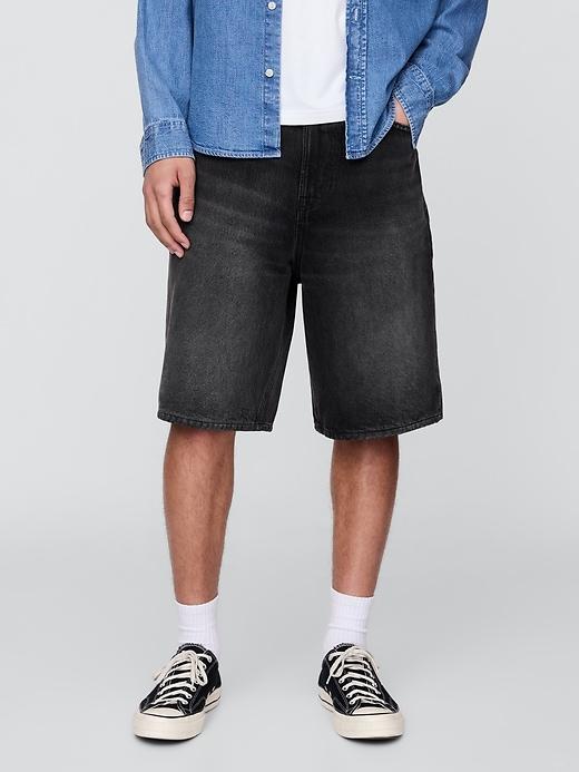 10.5" Baggy Denim Shorts Product Image
