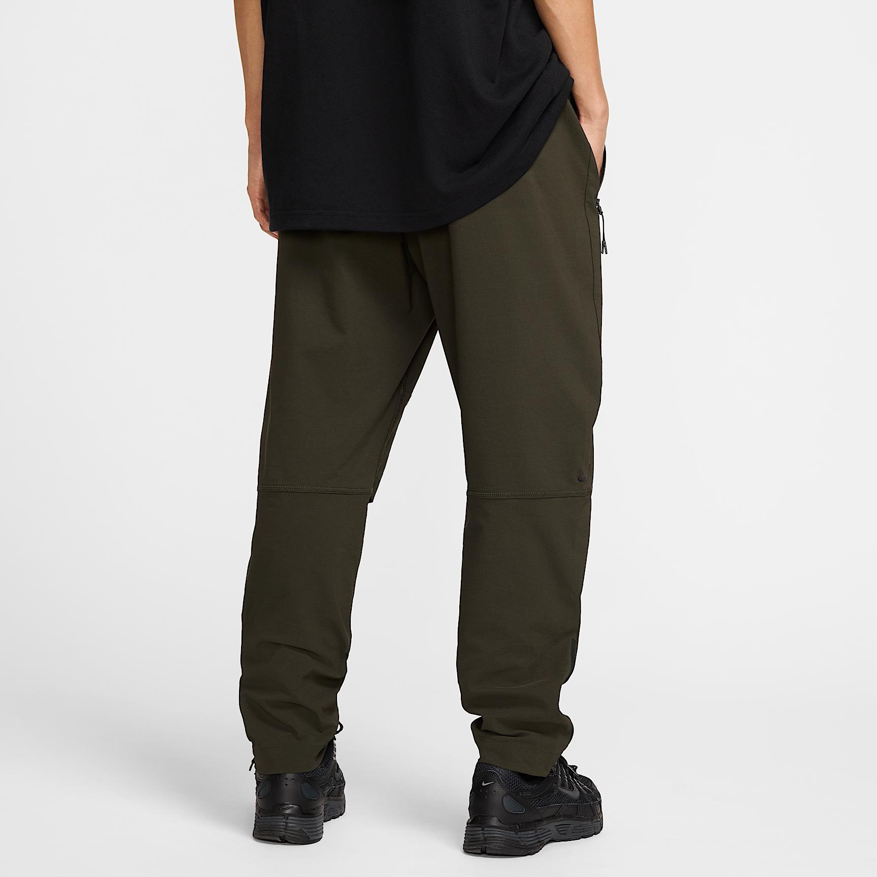 Nike Mens Tech Woven Pants | HM8241-451 Product Image