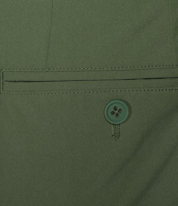 Roundtree & Yorke Performance Stewart Flat Front Classic Fit Stretch Pants Product Image