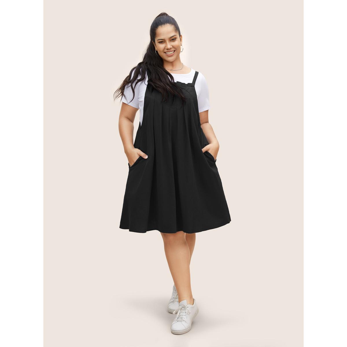 Plus Size Plain Pleated Pocket Sleeveless Dress Black Women Casual Non Sleeveless Curvy BloomChic 14-16/1X Product Image