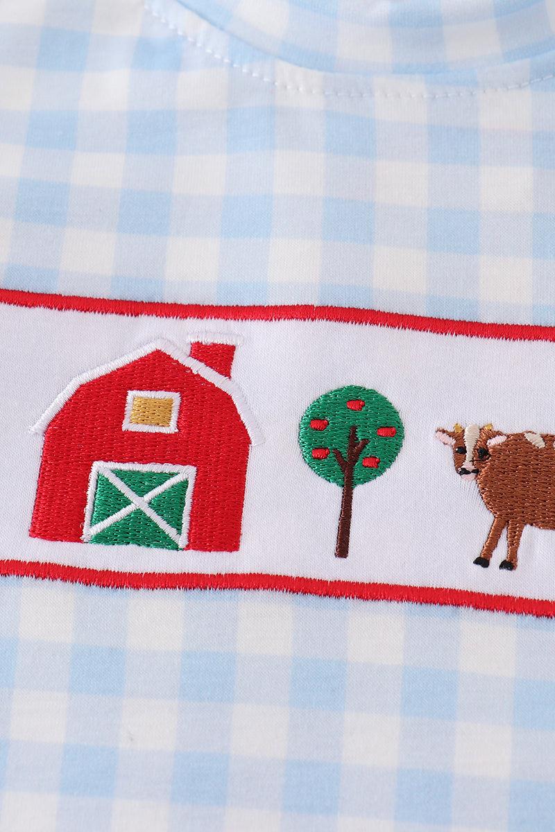 Blue farm embroidery gingham set Product Image