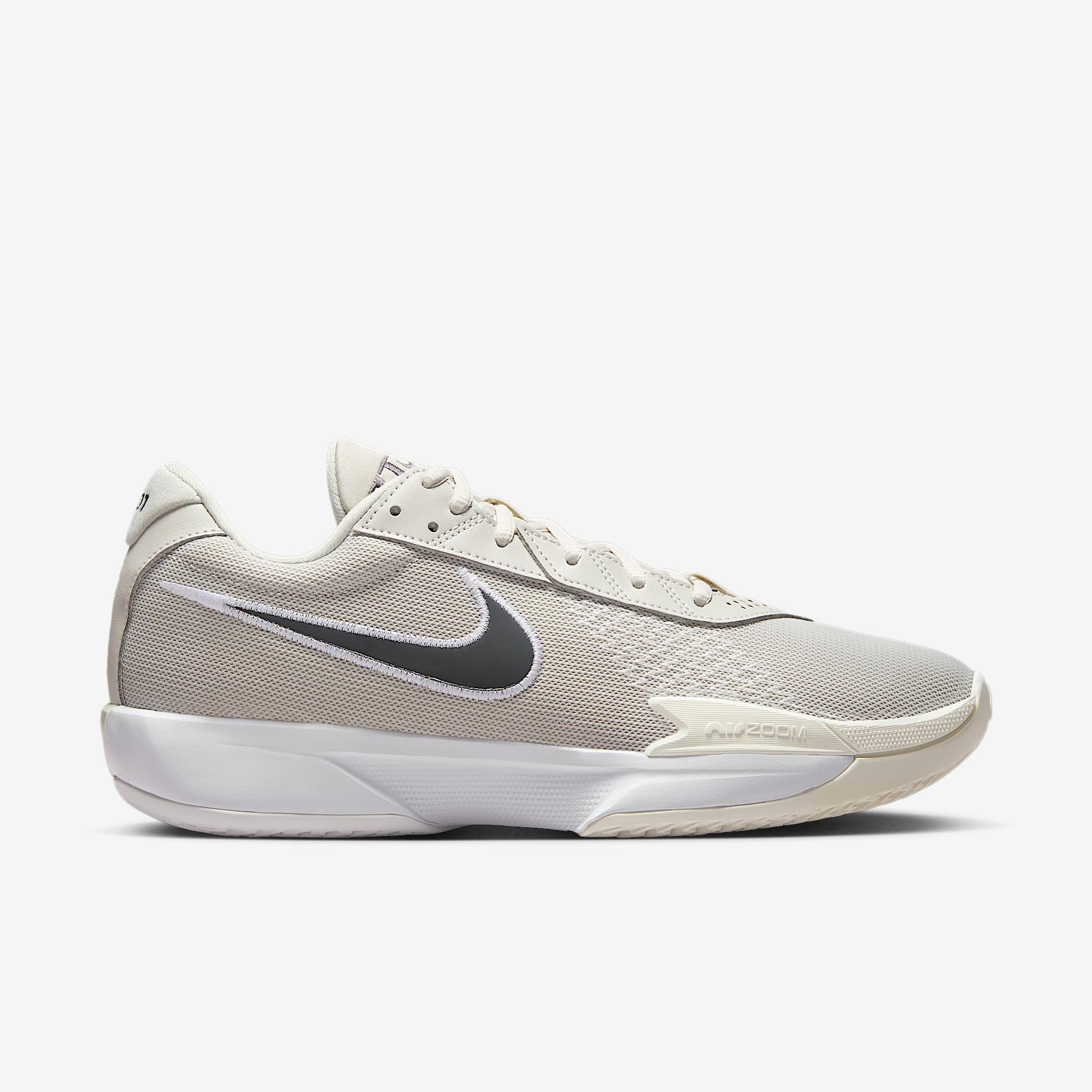 Nike Mens G.T. Cut Academy Basketball Shoes | FB2599-014 Product Image