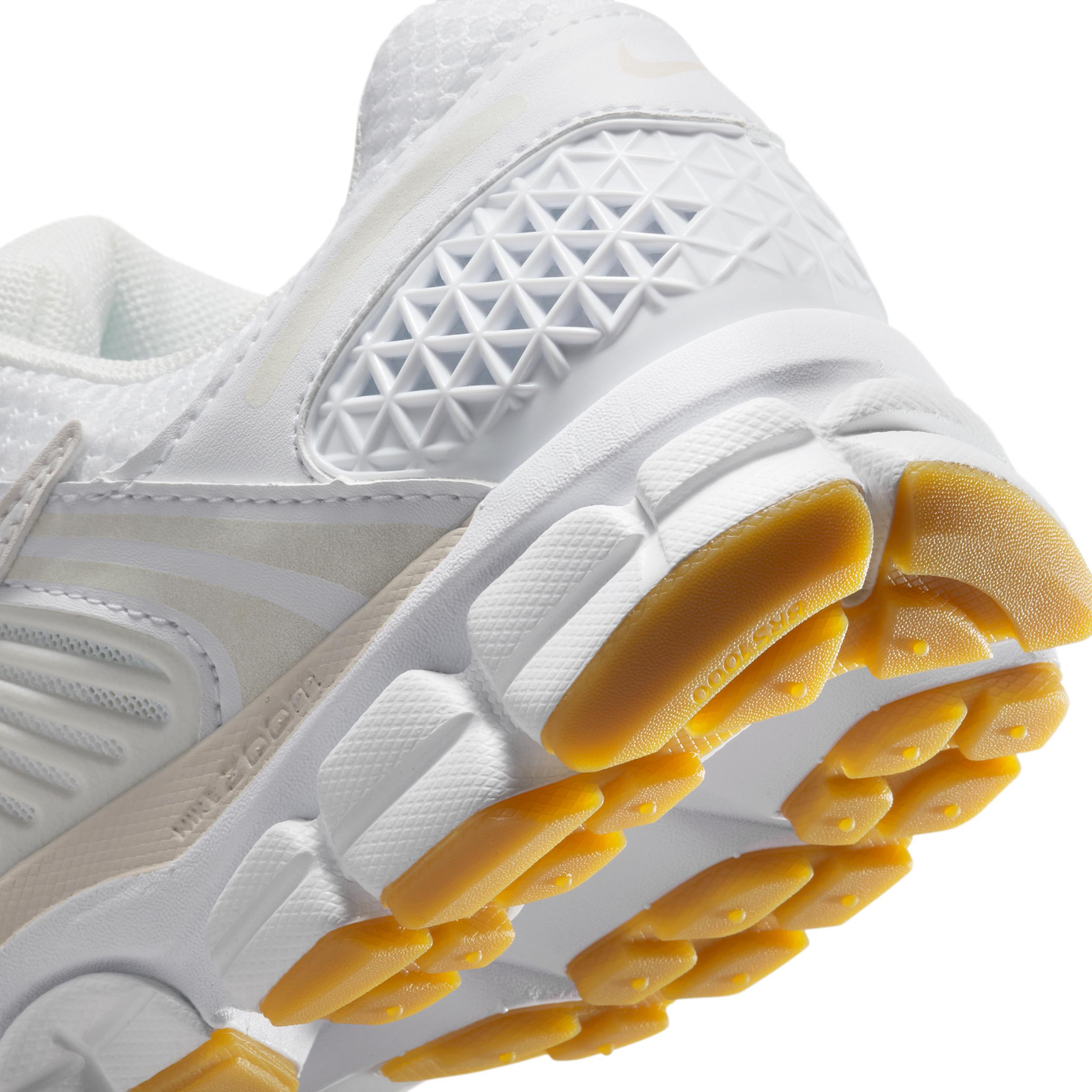 Nike Womens Zoom Vomero 5 Shoes with Reflective Accents | FJ2028-104 Product Image