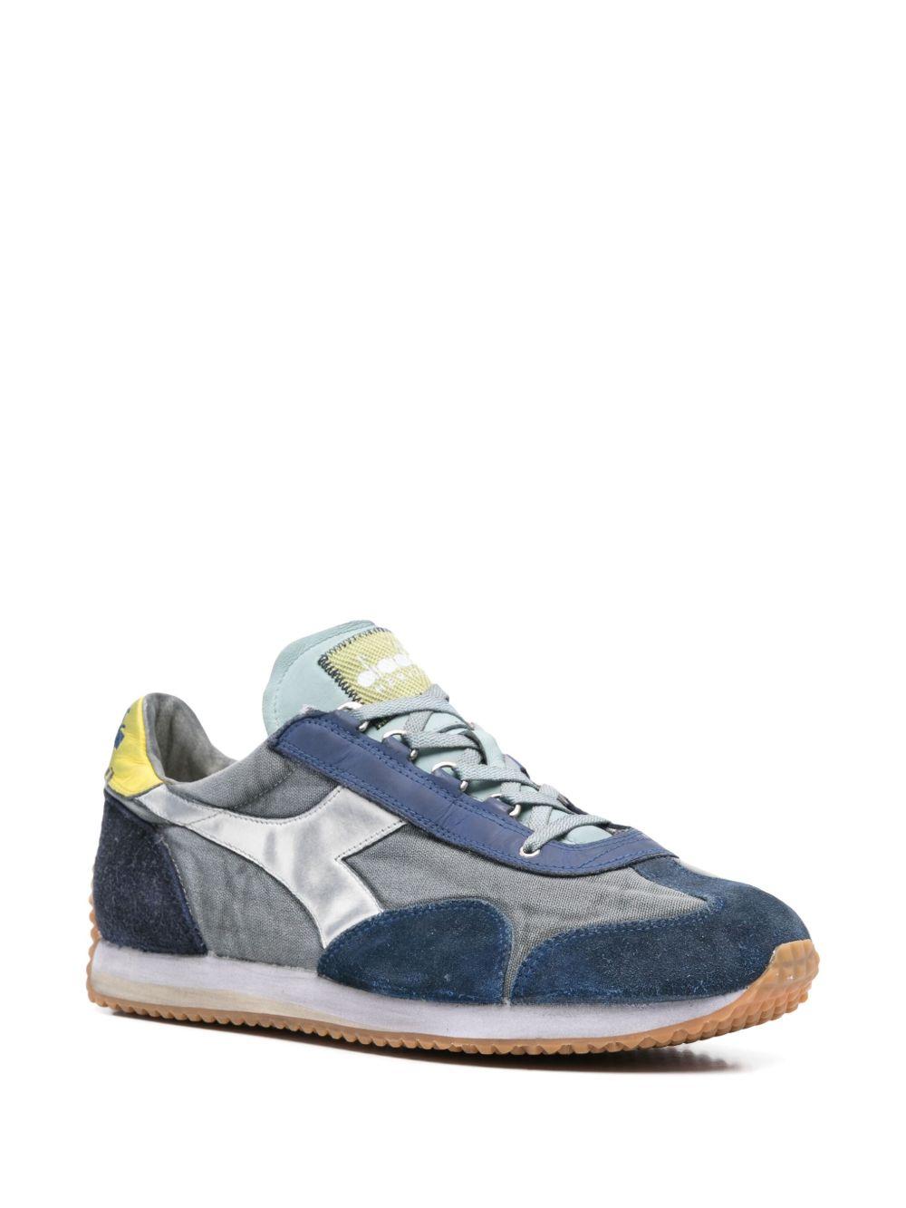 Equipe sneakers Product Image