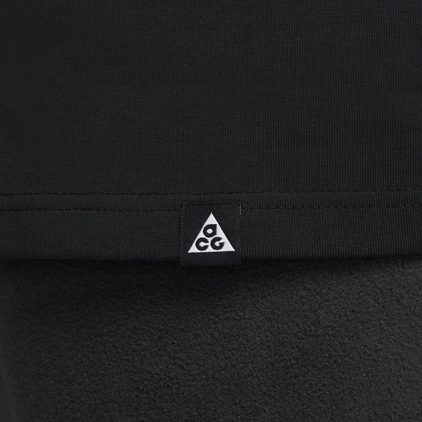 Mens Nike Sportswear T-Shirt | AR5004-010 Product Image