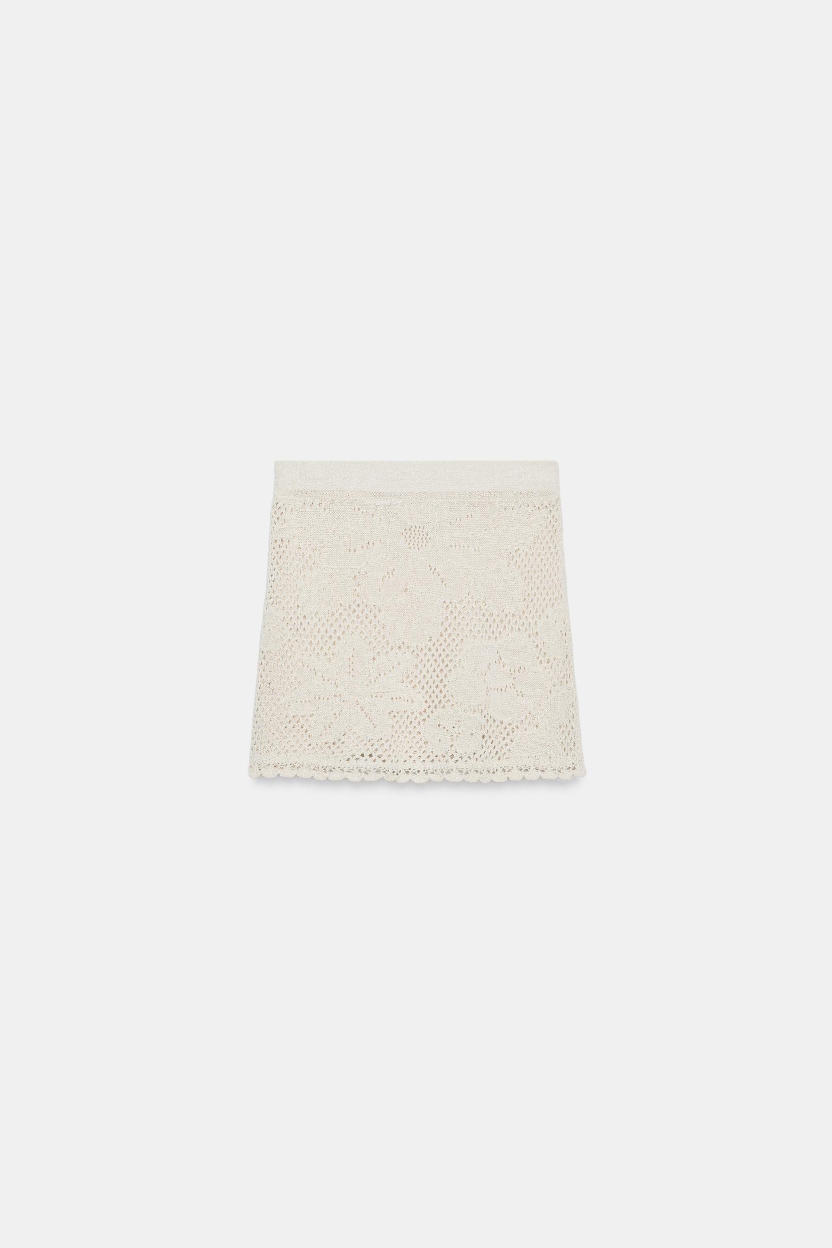 POINTELLE KNIT MINI SKIRT Product Image
