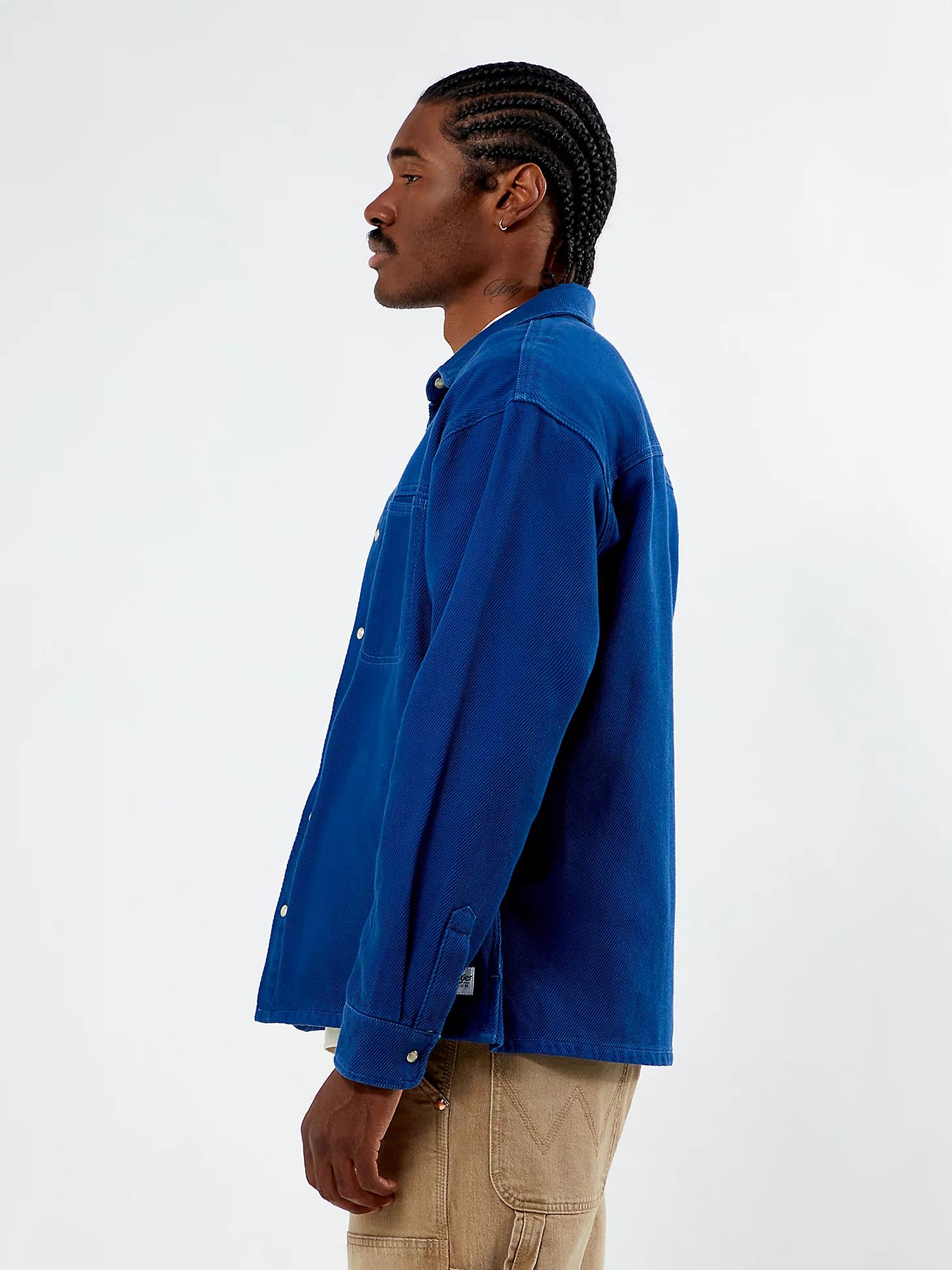 Wrangler® x PacSun Men's Twill Overshirt in Delft Product Image