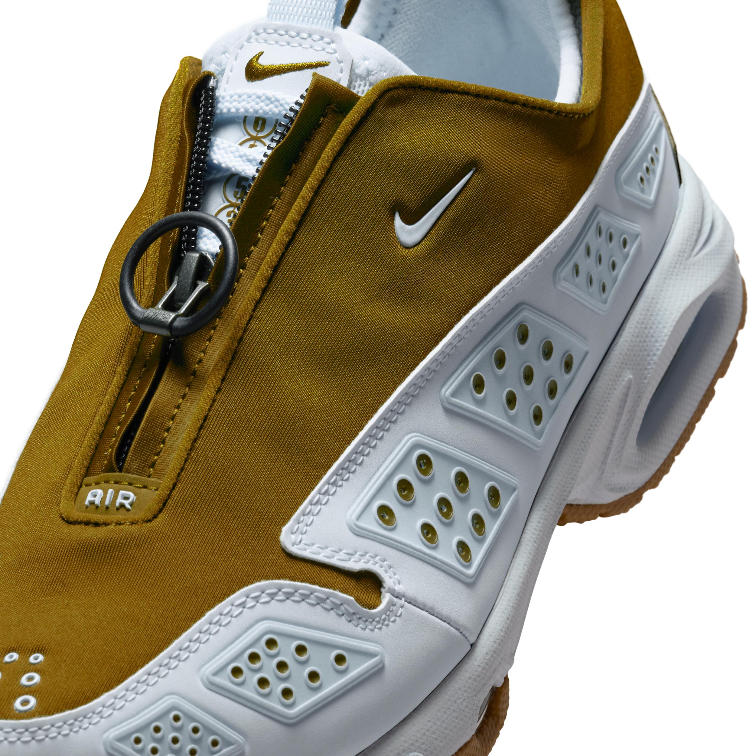 Nike Women's Air Max SNDR Shoes Product Image