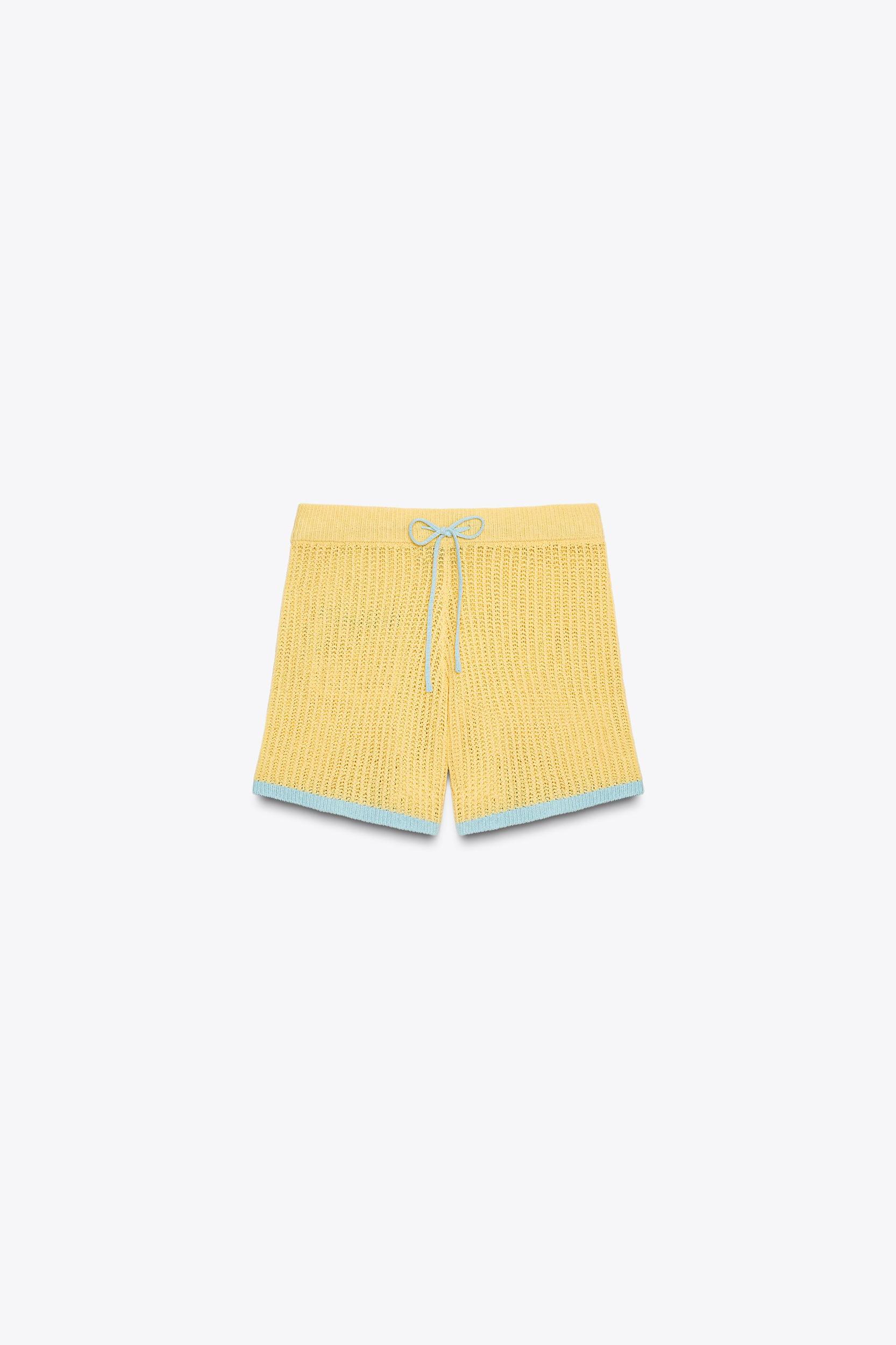 KNIT SHORTS Product Image