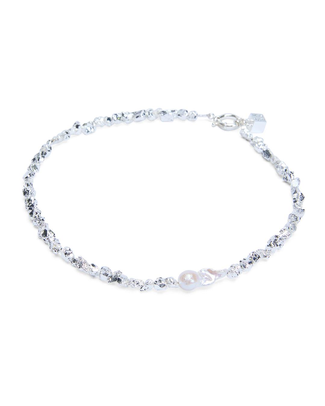 UNCUT SILVER CHOKER Female Product Image