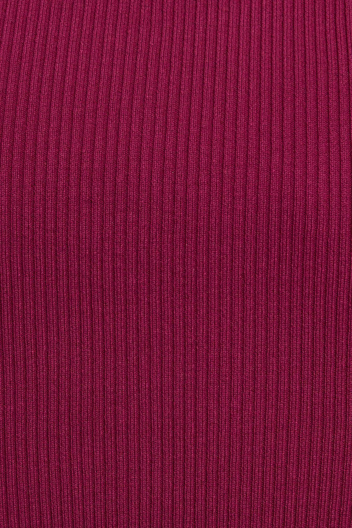 Short Sleeve Peakaboo Top Product Image