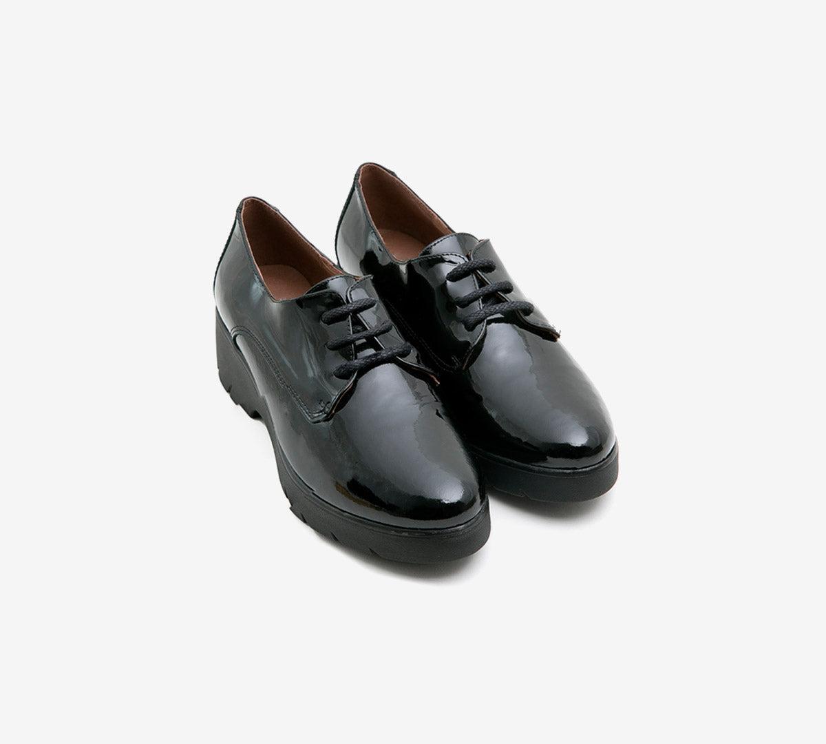 San Sebastian Black Patent Leather Product Image