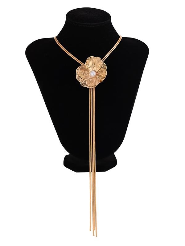 Flower Shape Tasseled Necklaces Accessories Product Image