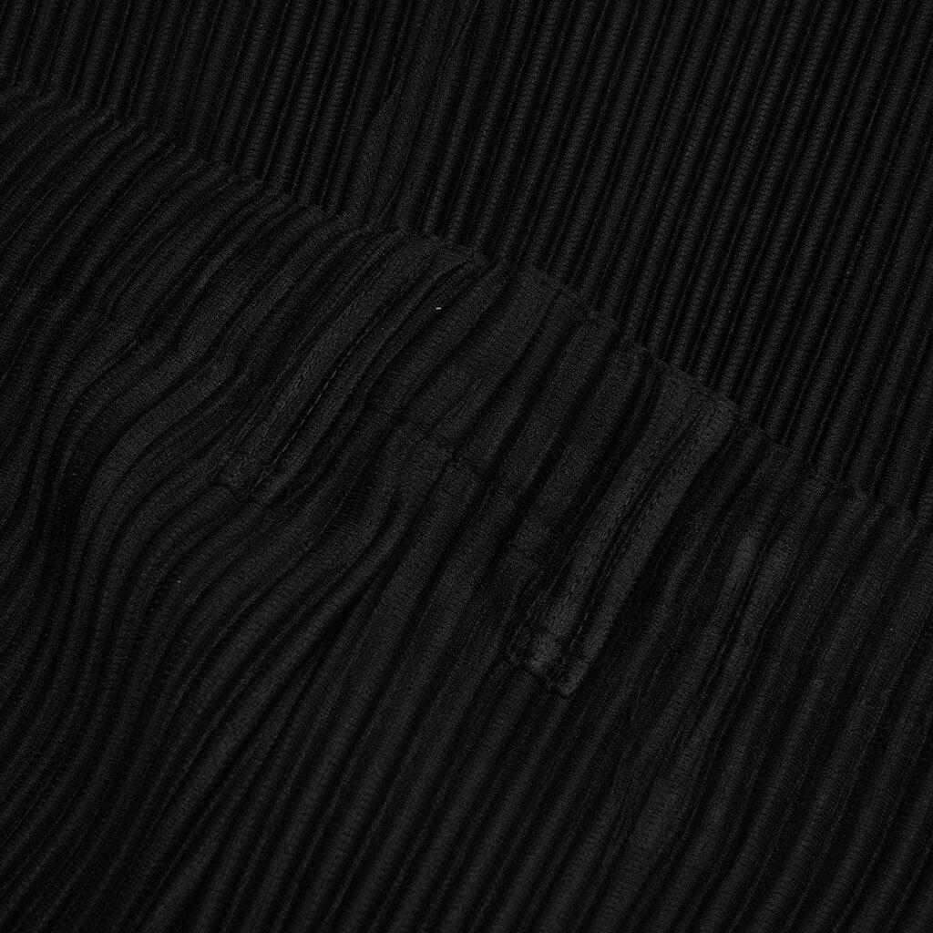 Tailored Pleats 2 Shorts - Black Male Product Image