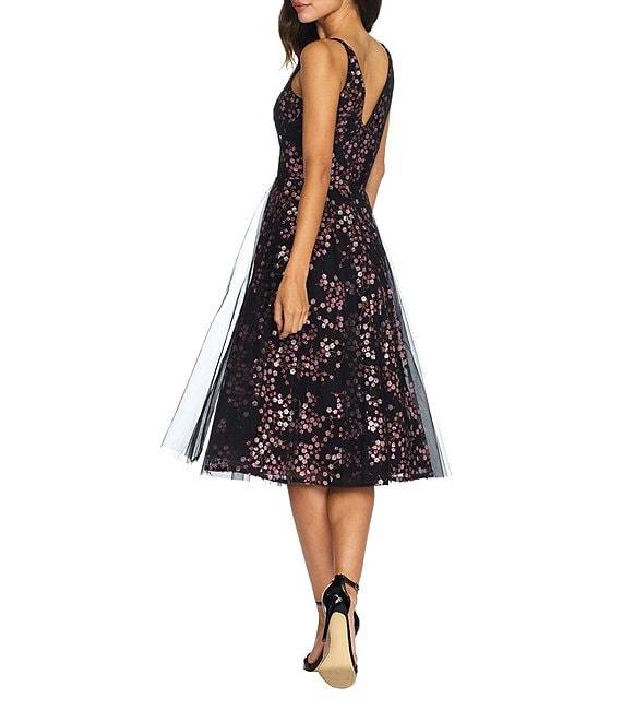 Dress the Population Courtney Plunge V-Neck Sleeveless Layered A-Line Midi Dress Product Image