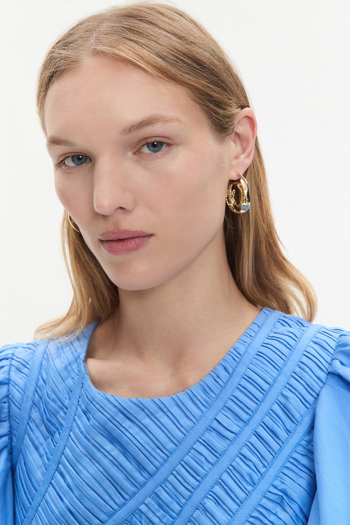 Zoey Spiral Stud Product Image