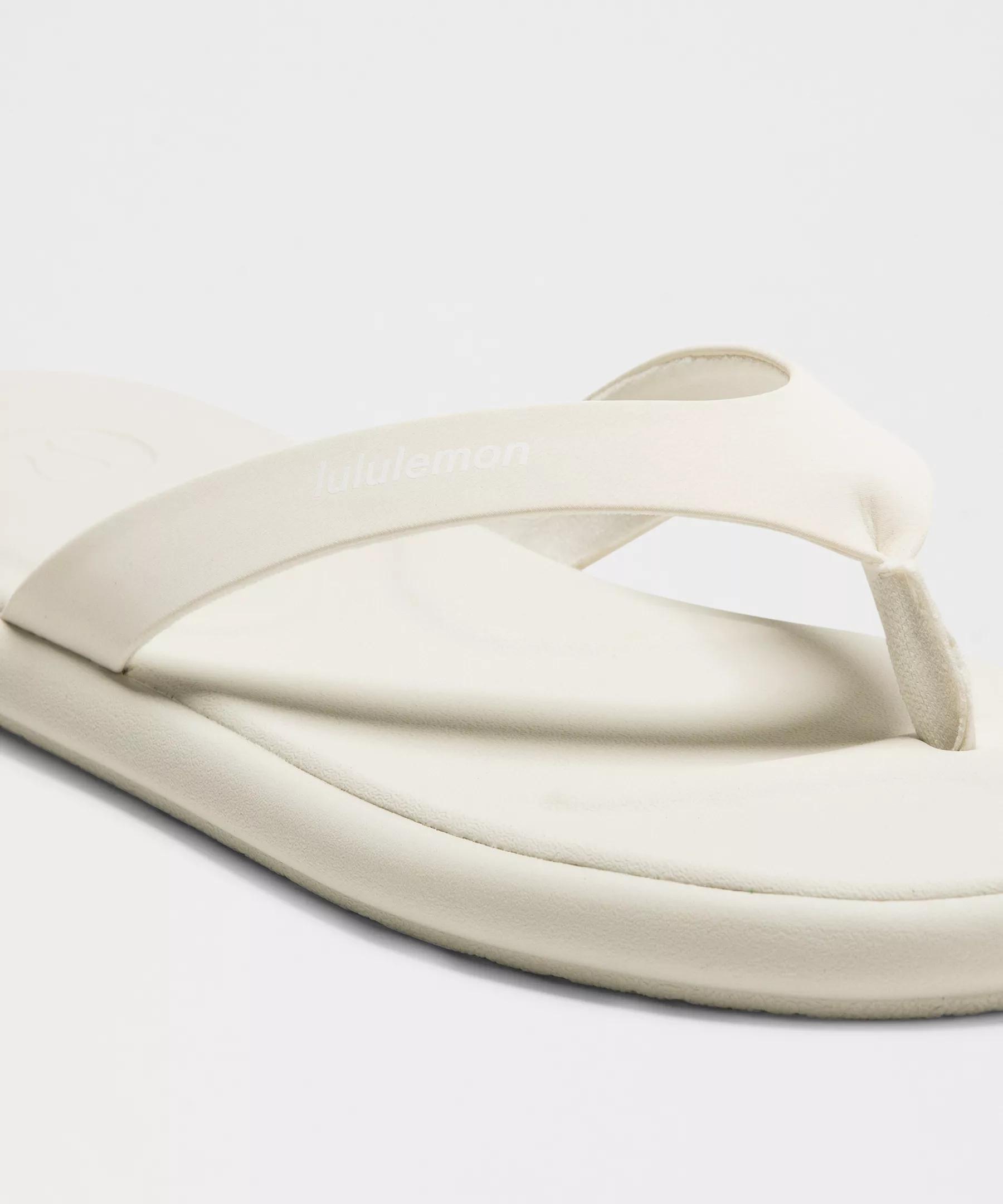 Women's Restfeel Flip-Flop Product Image