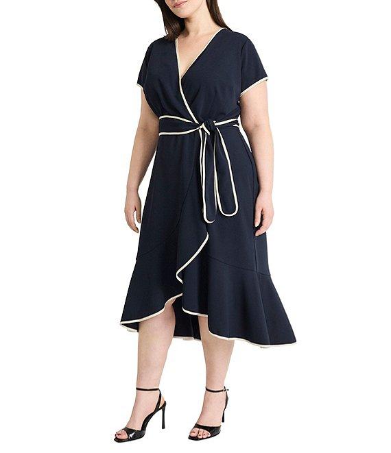 Maggy London Plus Size Short Sleeve Wrap Dress Product Image
