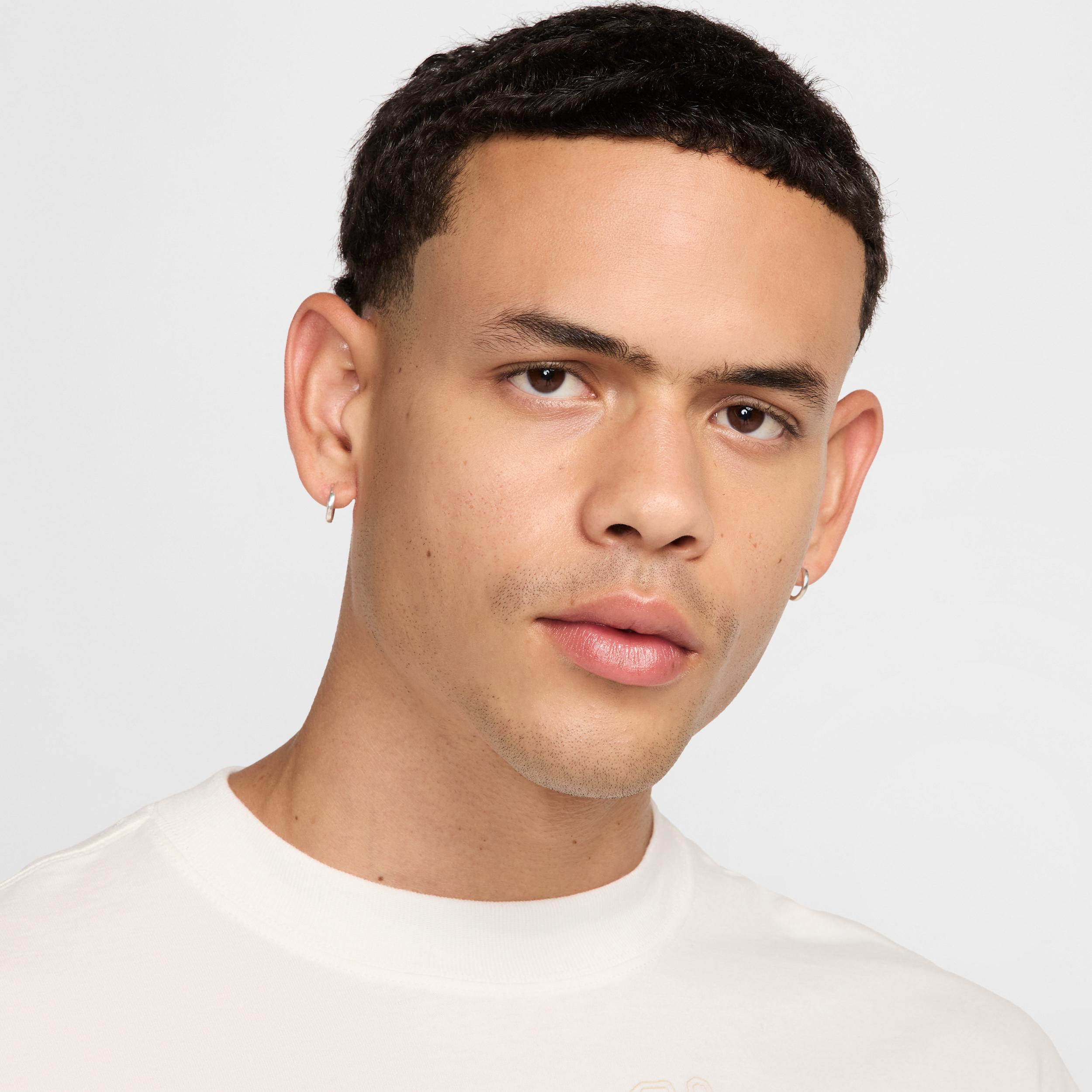 Mens Nike Sportswear Max90 T-Shirt | HJ0578-063 Product Image