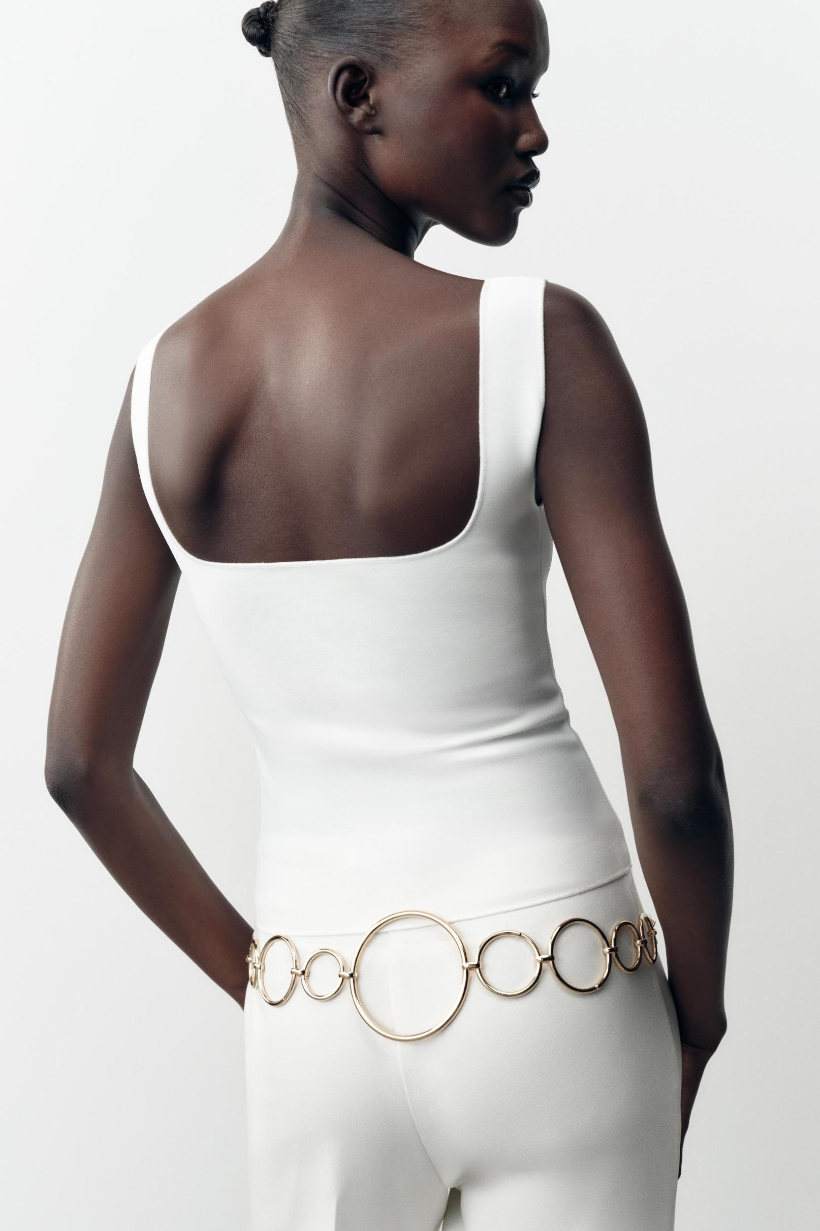 FLORAL EMBROIDERED STRETCH TOP Product Image