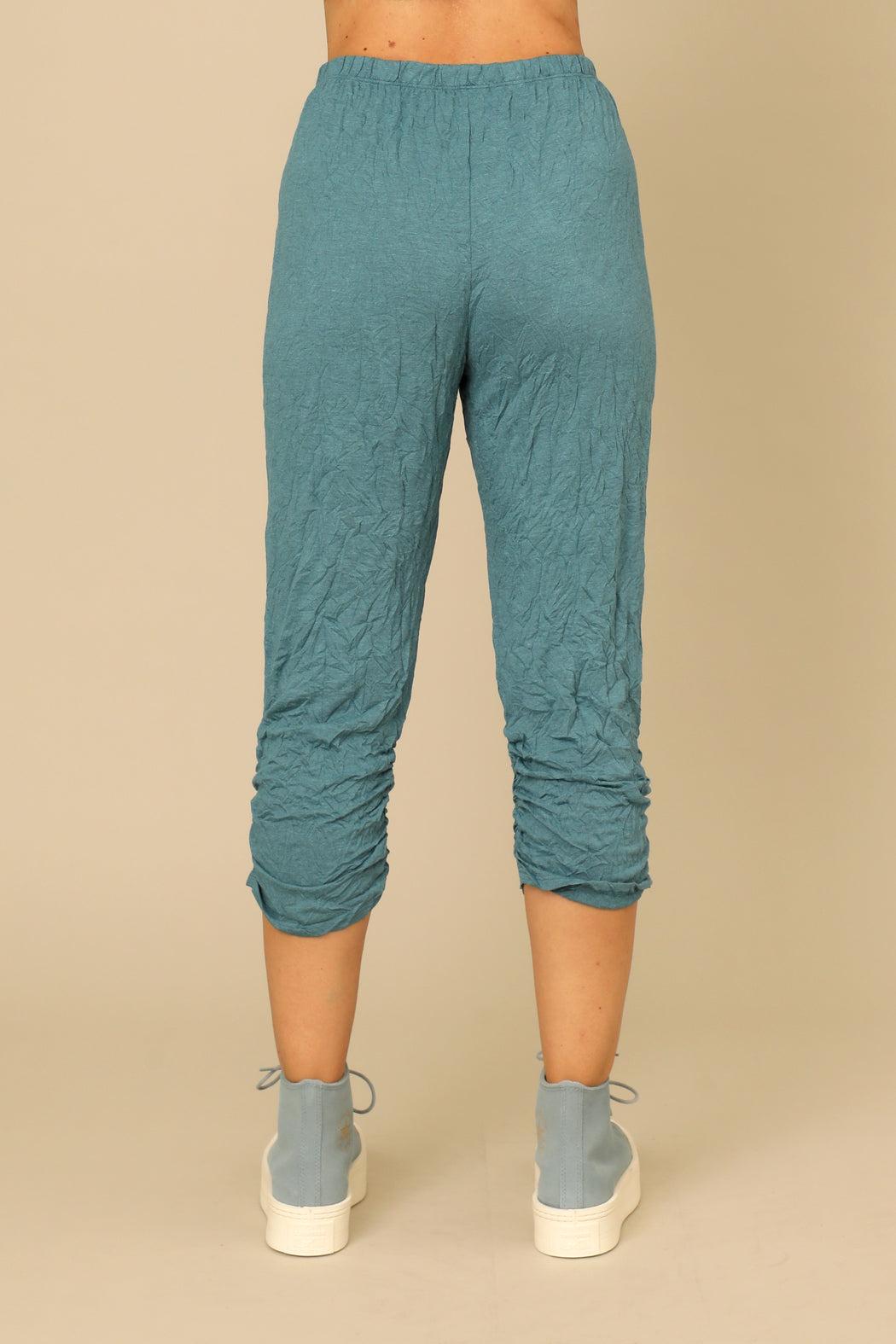 Crinkle Capri Pant Product Image