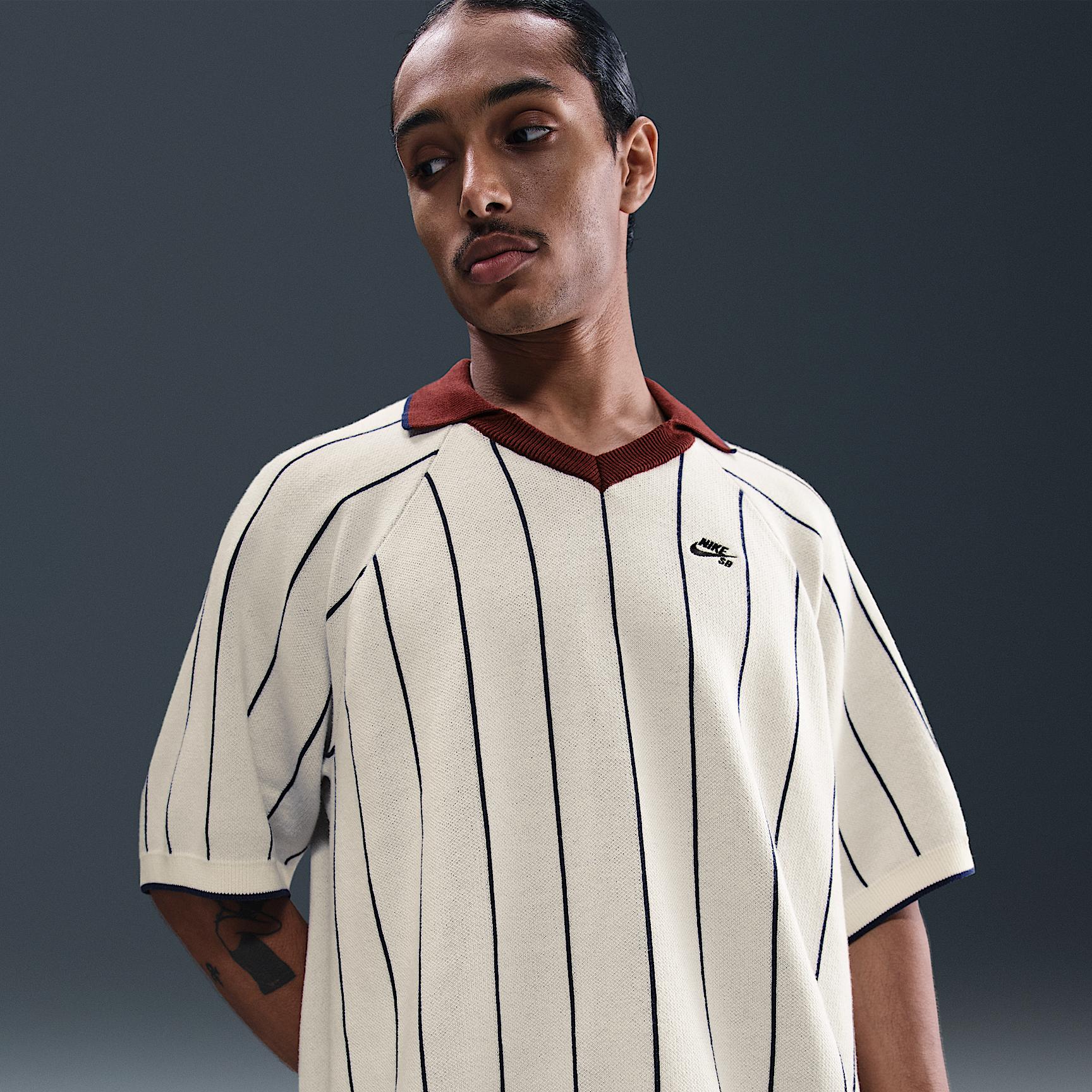 Nike SB Short-Sleeved Polo Skate Sweater Product Image