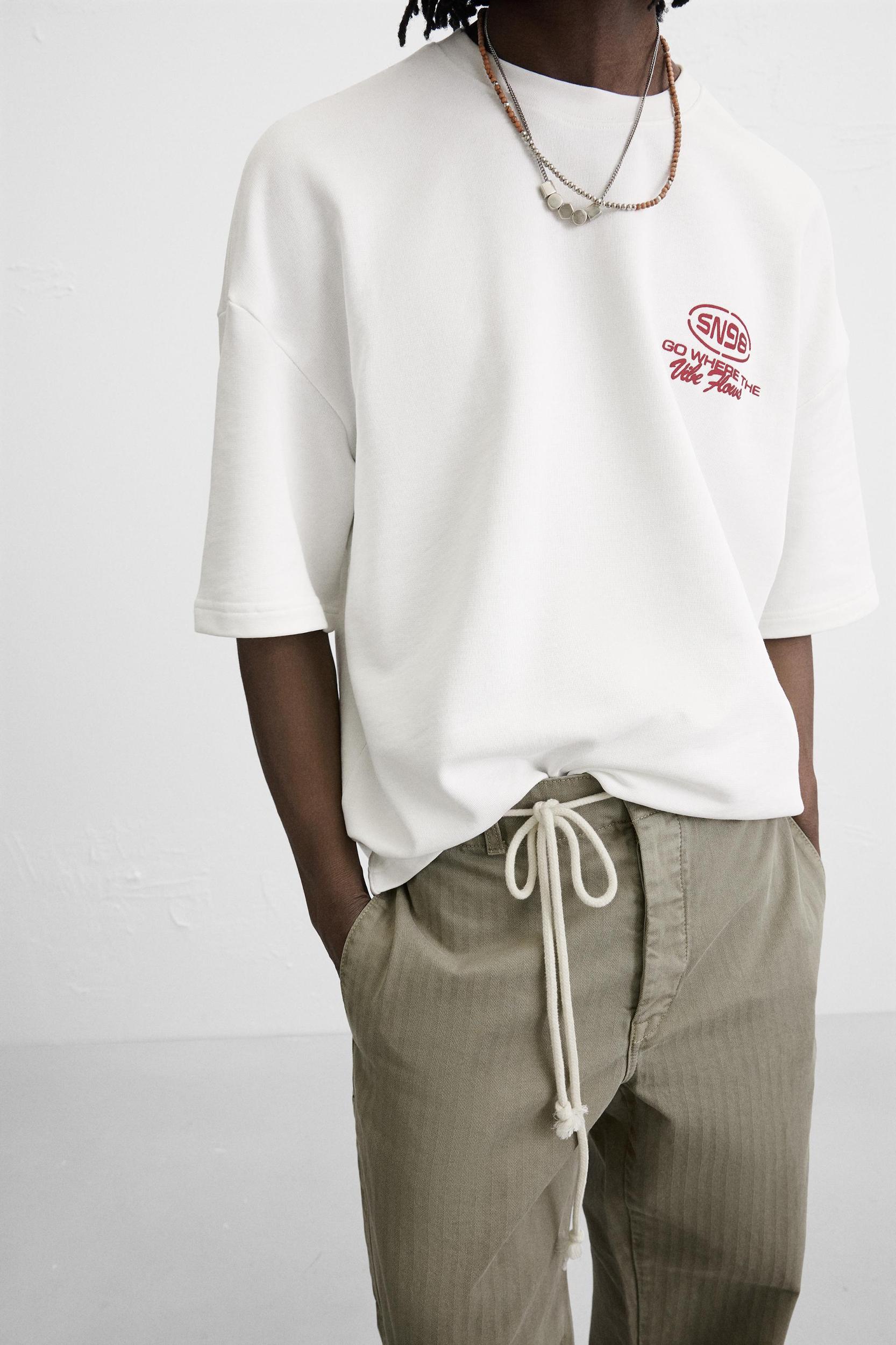 COMBINATION PRINT SWEATSHIRT Product Image