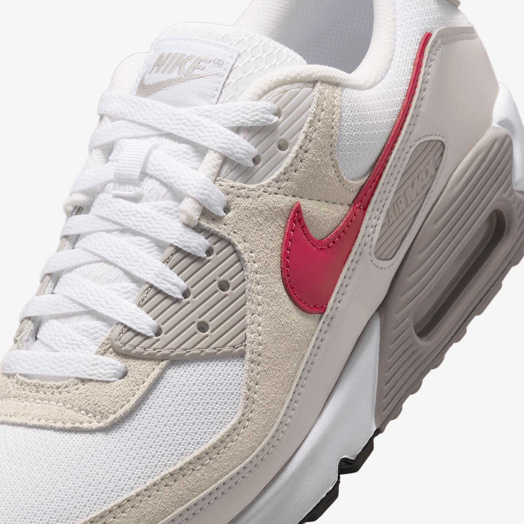 Nike Men's Air Max 90 Shoes Product Image