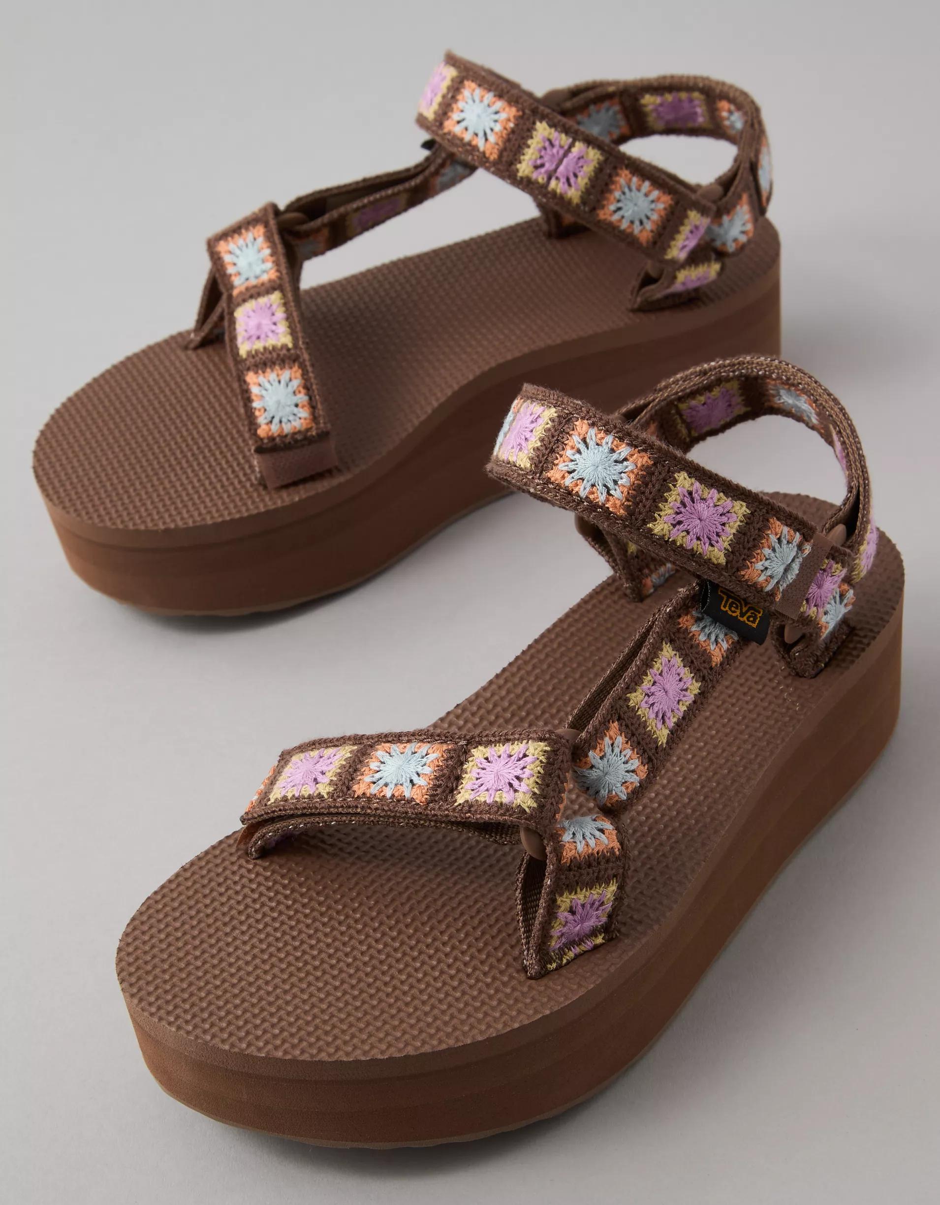 Teva Women's Flatform Universal Crochet Sandal Product Image