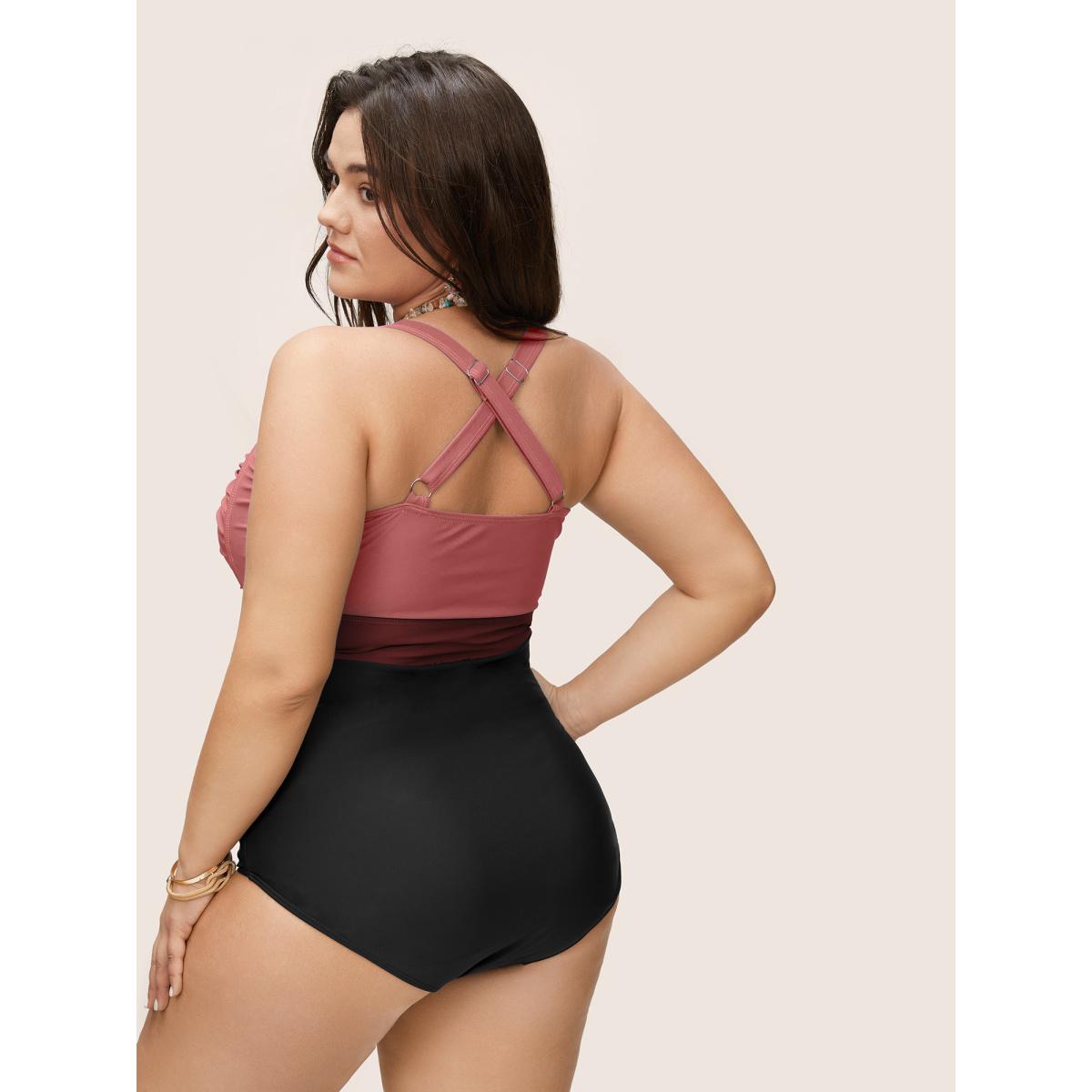 Plus Size Contrast Twist Front Tummy-Control One Piece Swimsuit Women's Swimwear Russet Resort Non Curve Bathing Suits High stretch One Pieces BloomChic 26/4X Product Image