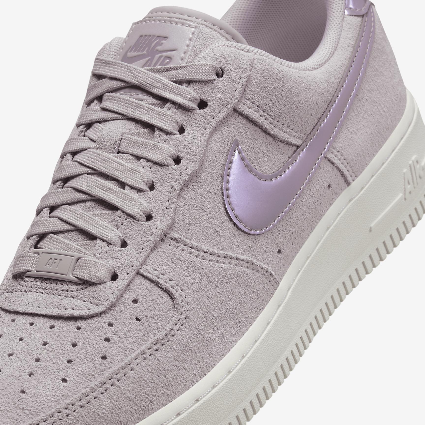 Nike Womens Nike Air Force 1 07 LE Low - Womens Shoes Platinum Violet/Summit White/Light Violet Ore Product Image