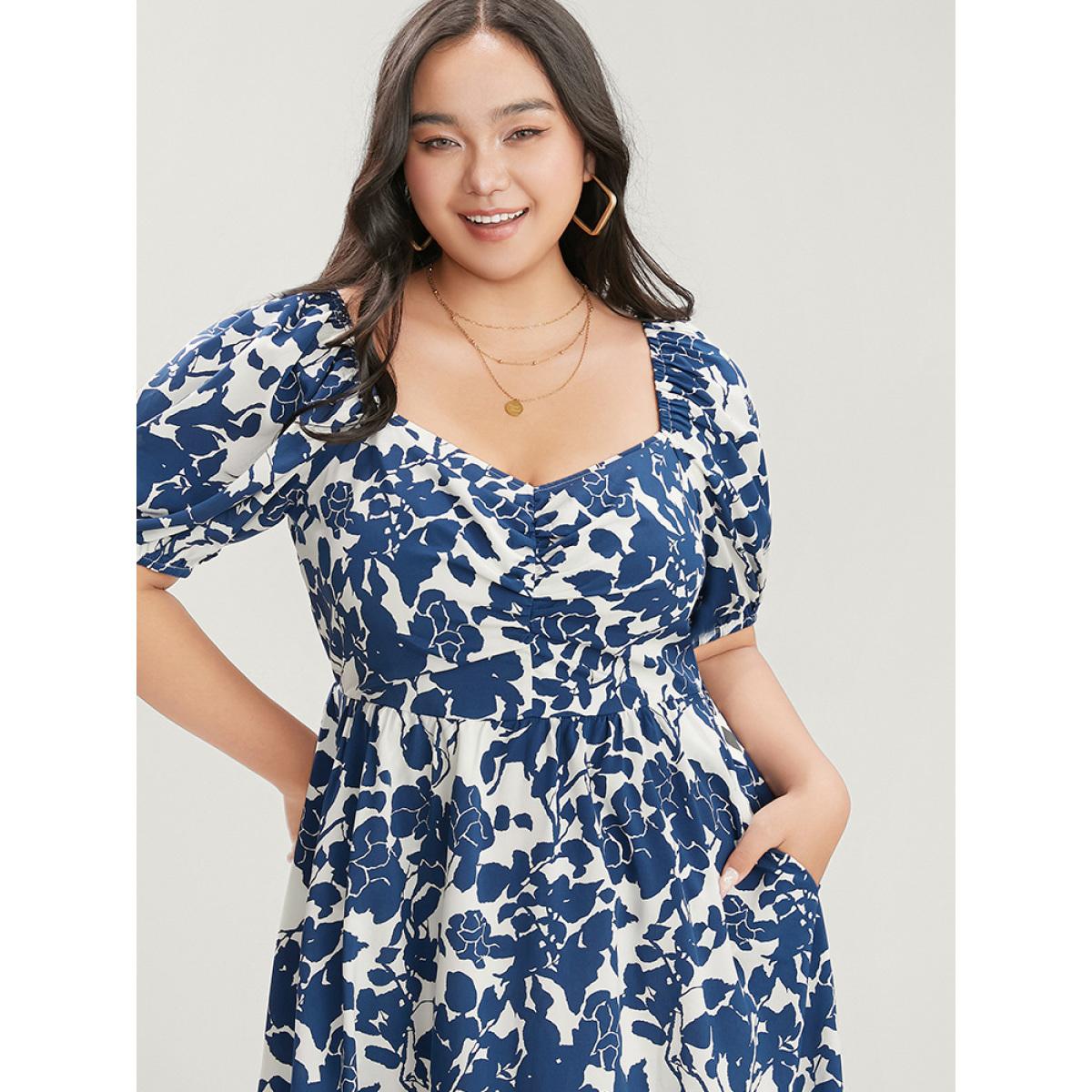 Plus Size Floral Print Pocket Puff Sleeve Ruched Pocket Ruffle Hem Dress DarkBlue Women Elegant Pocket V-neck Short sleeve Curvy Midi Dress BloomChic 30/6X Product Image