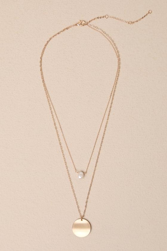 Effortlessly Ravishing Gold Pearl Pendant Layered Necklace Product Image