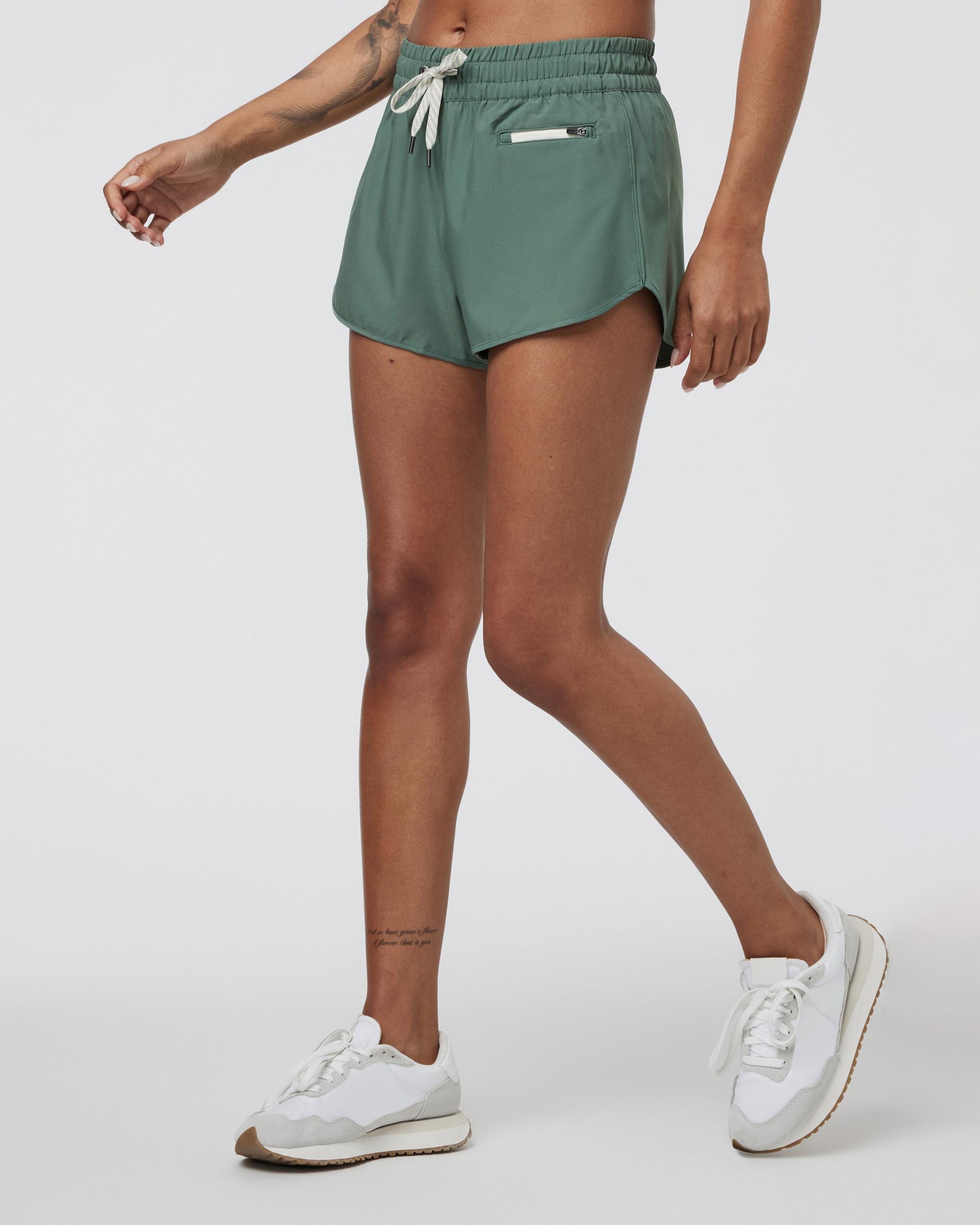 Clementine Short 2.0 Product Image