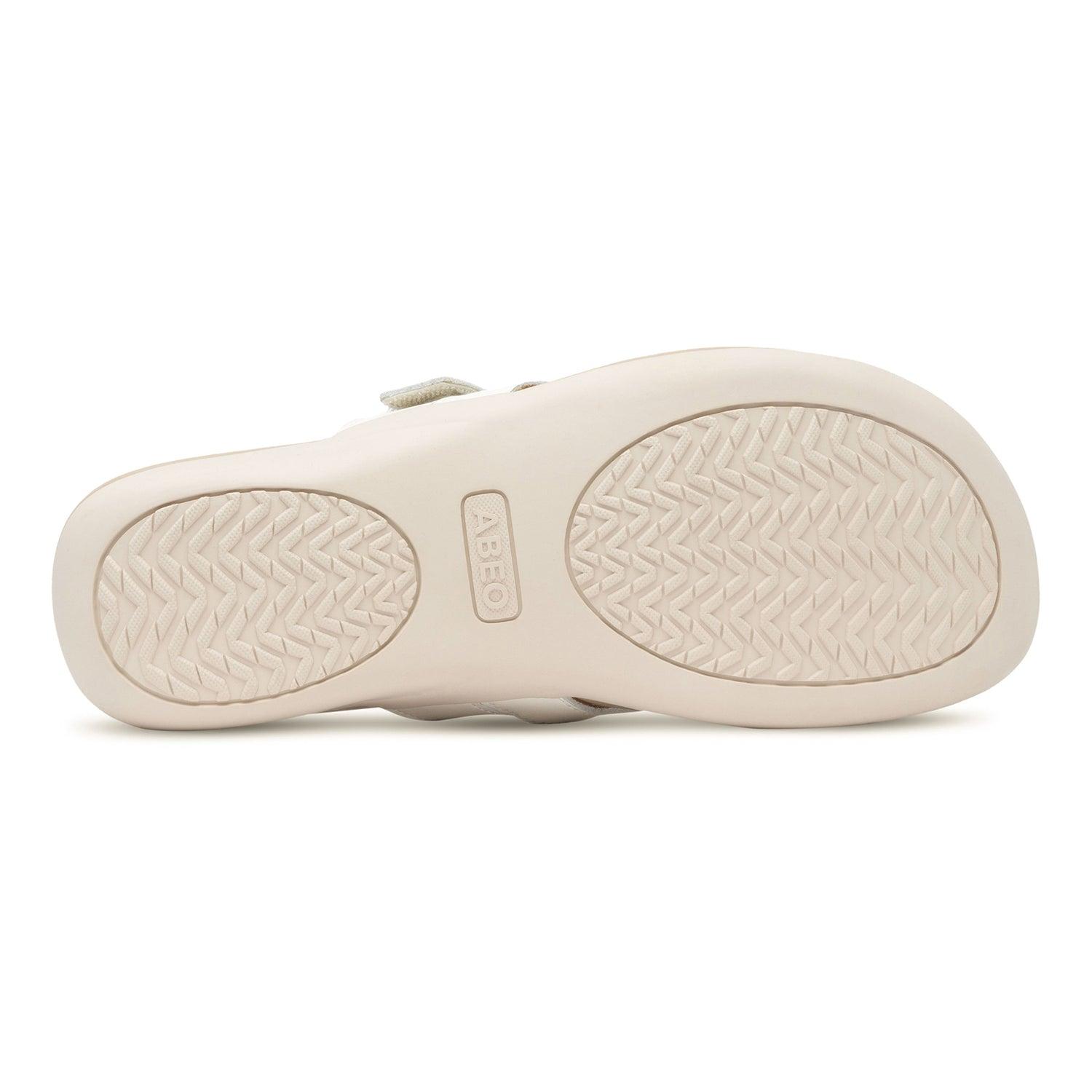 Oasis Thong Sandal Female Product Image