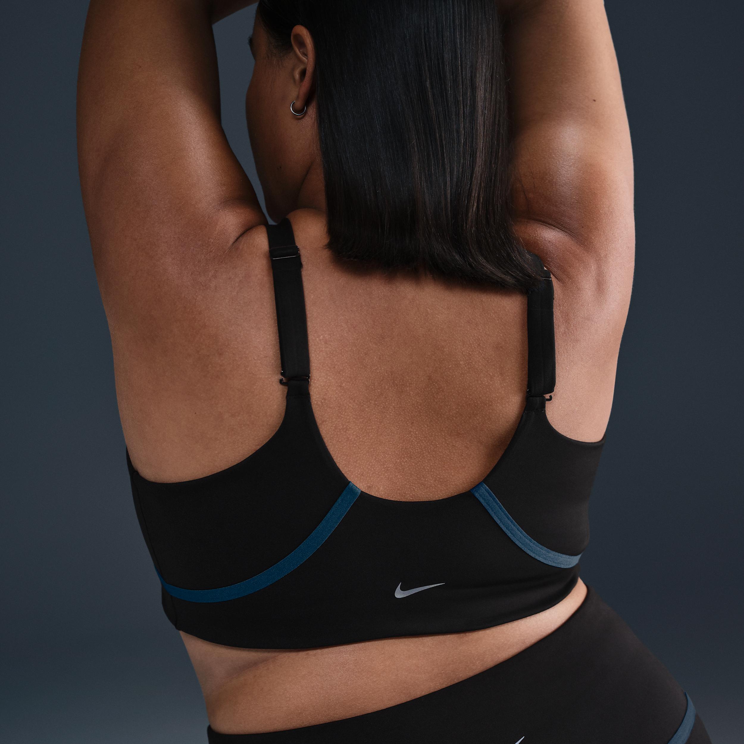 Nike Womens One Convertible Light-Support Lightly Lined Sports Bra (Plus Size) | HF5368-010 Product Image