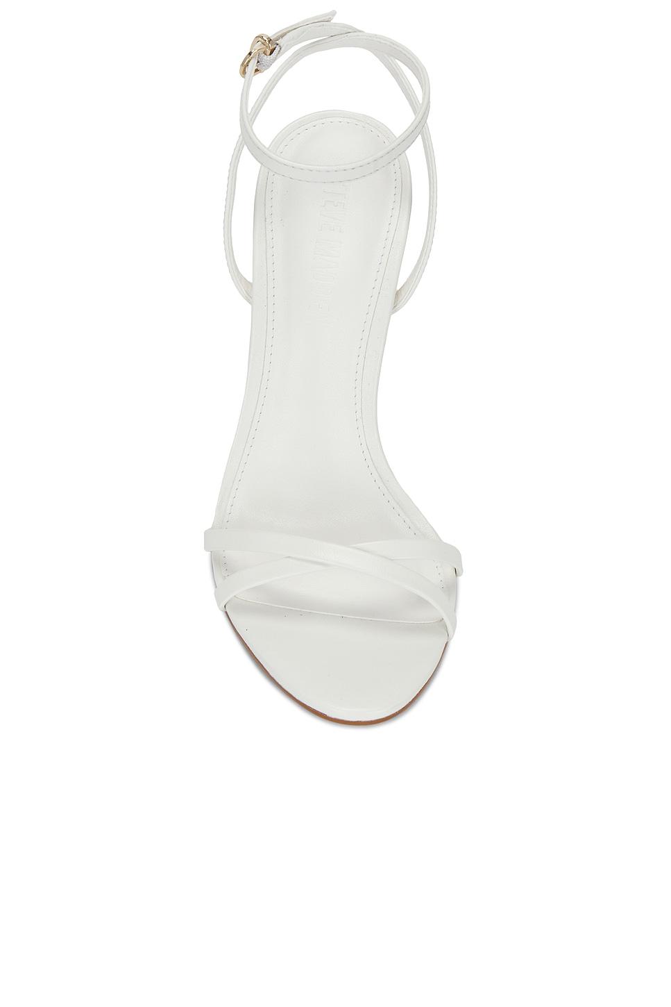 Jypsey Sandal Steve Madden Product Image